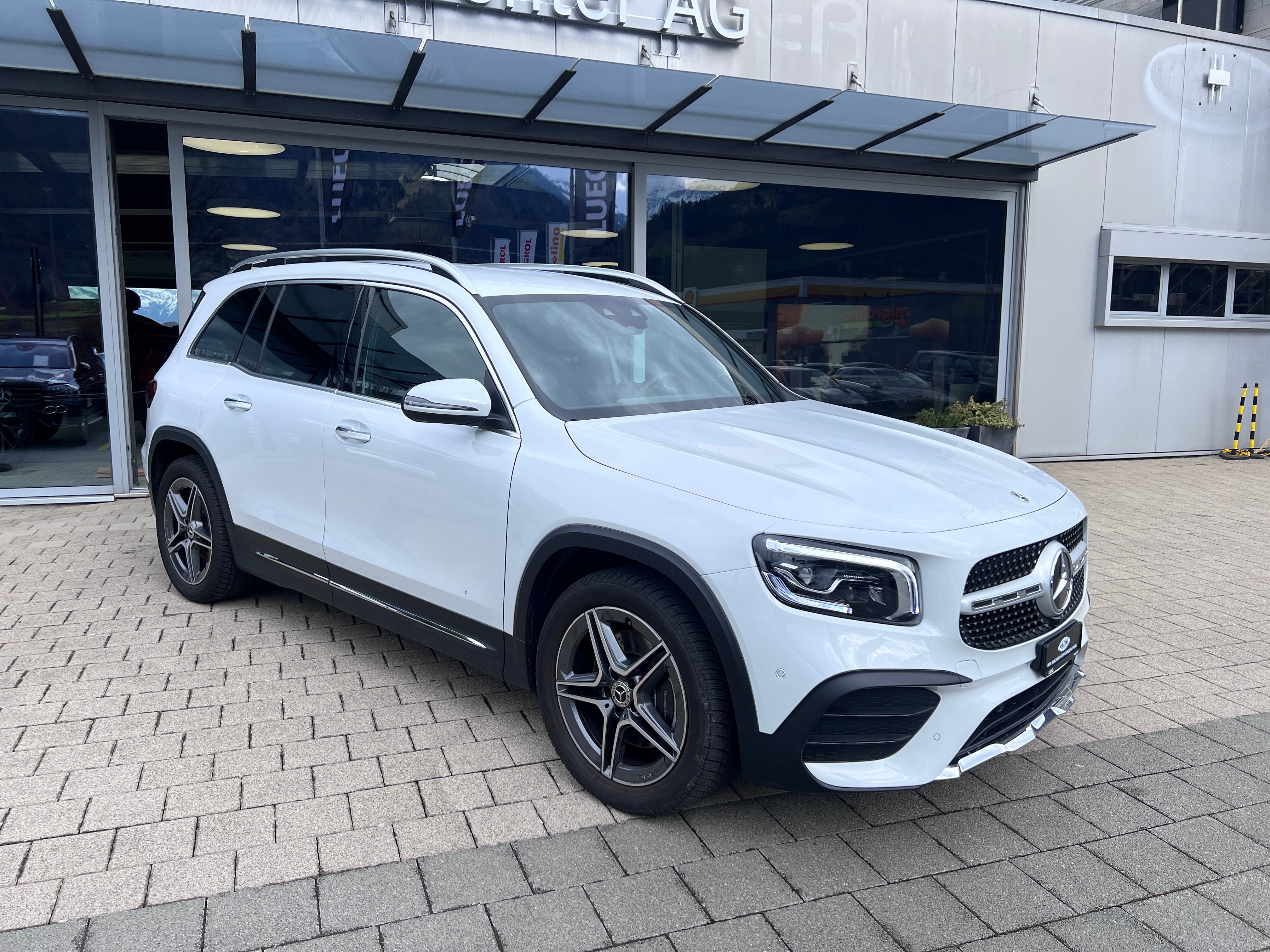 MERCEDES-BENZ GLB 220 d 4Matic AMG Line 8G-Tronic