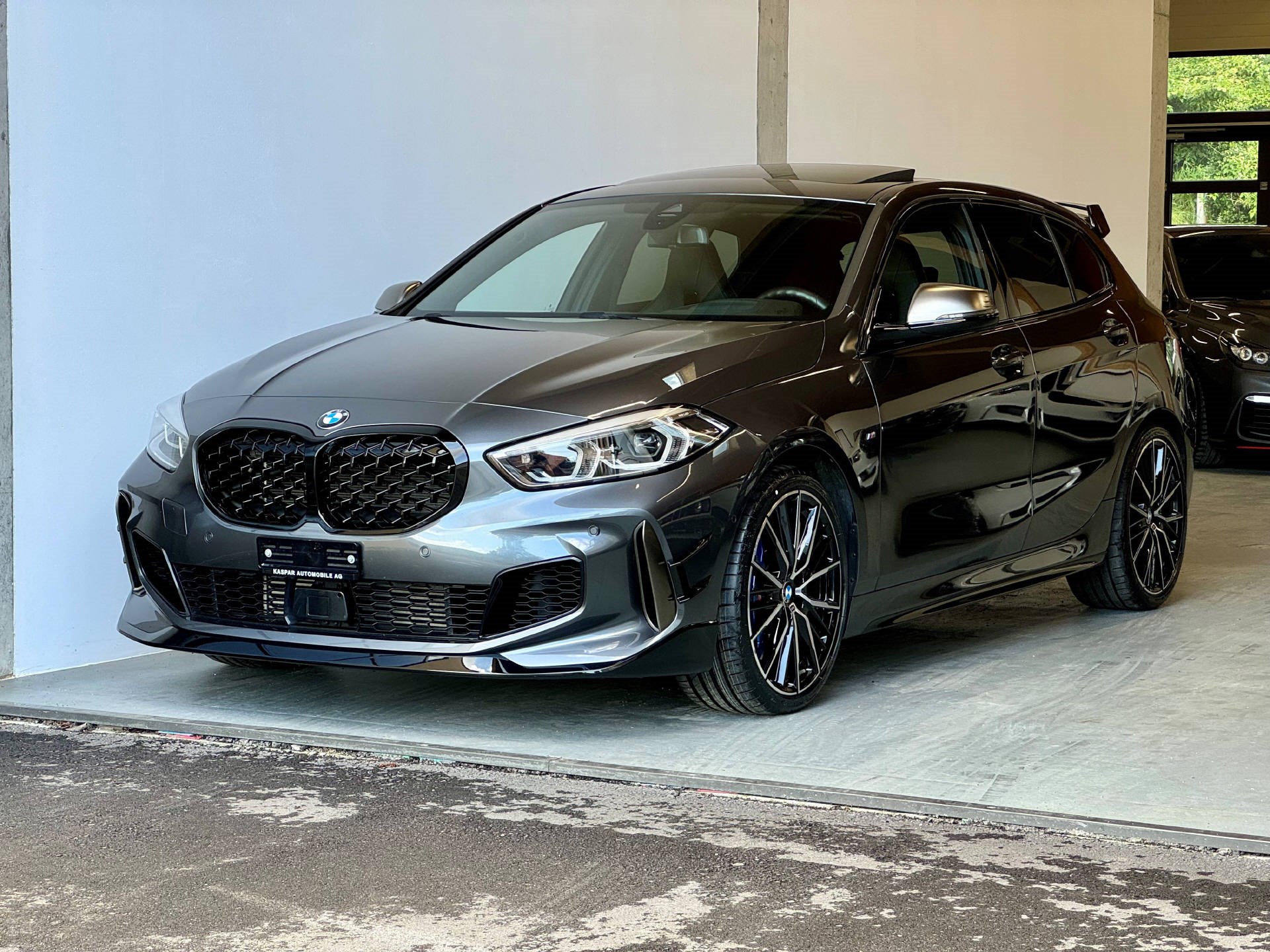 BMW M135i xDrive M Performance