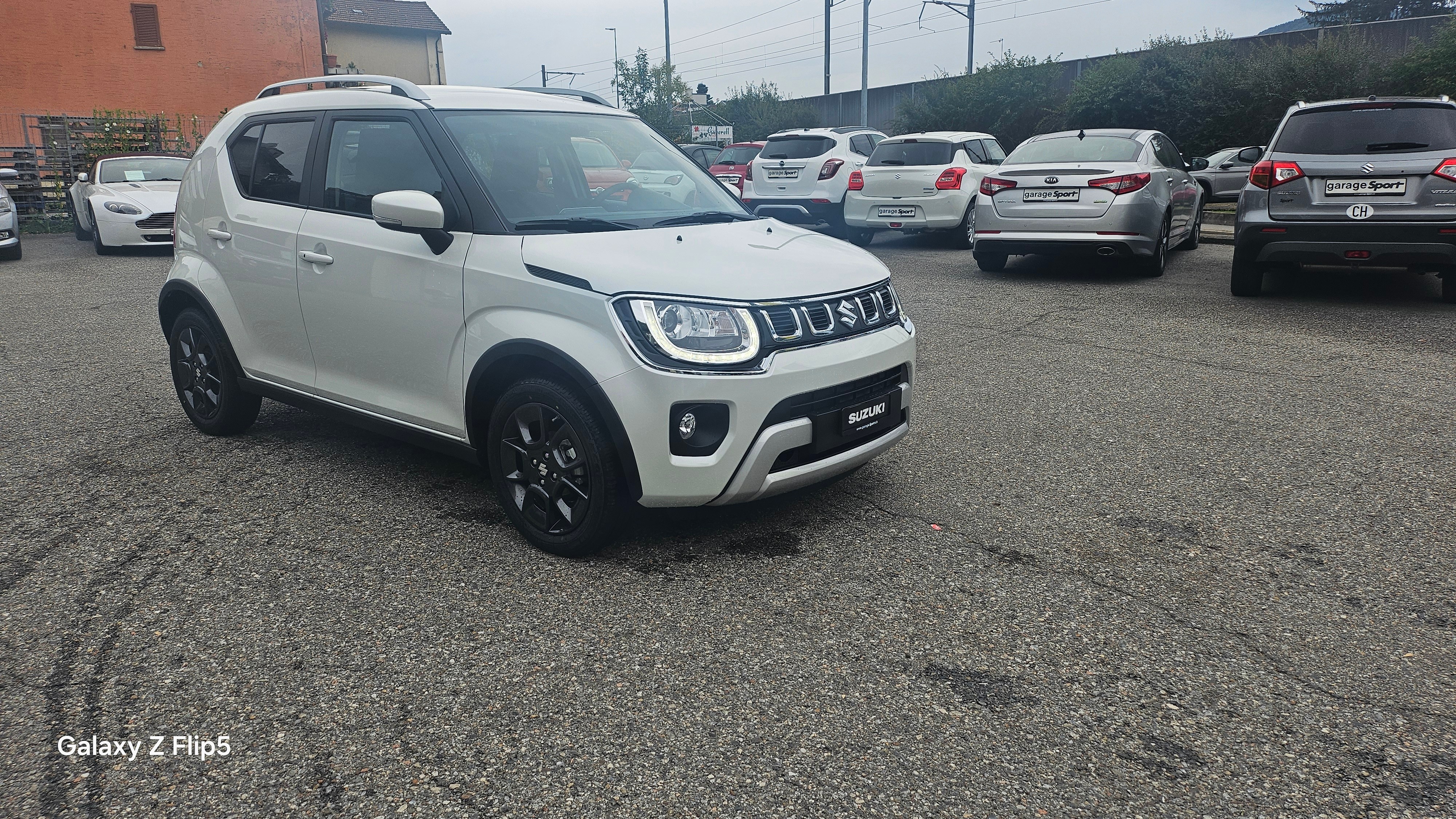 SUZUKI Ignis 1.2i Compact Top Hybrid CVT