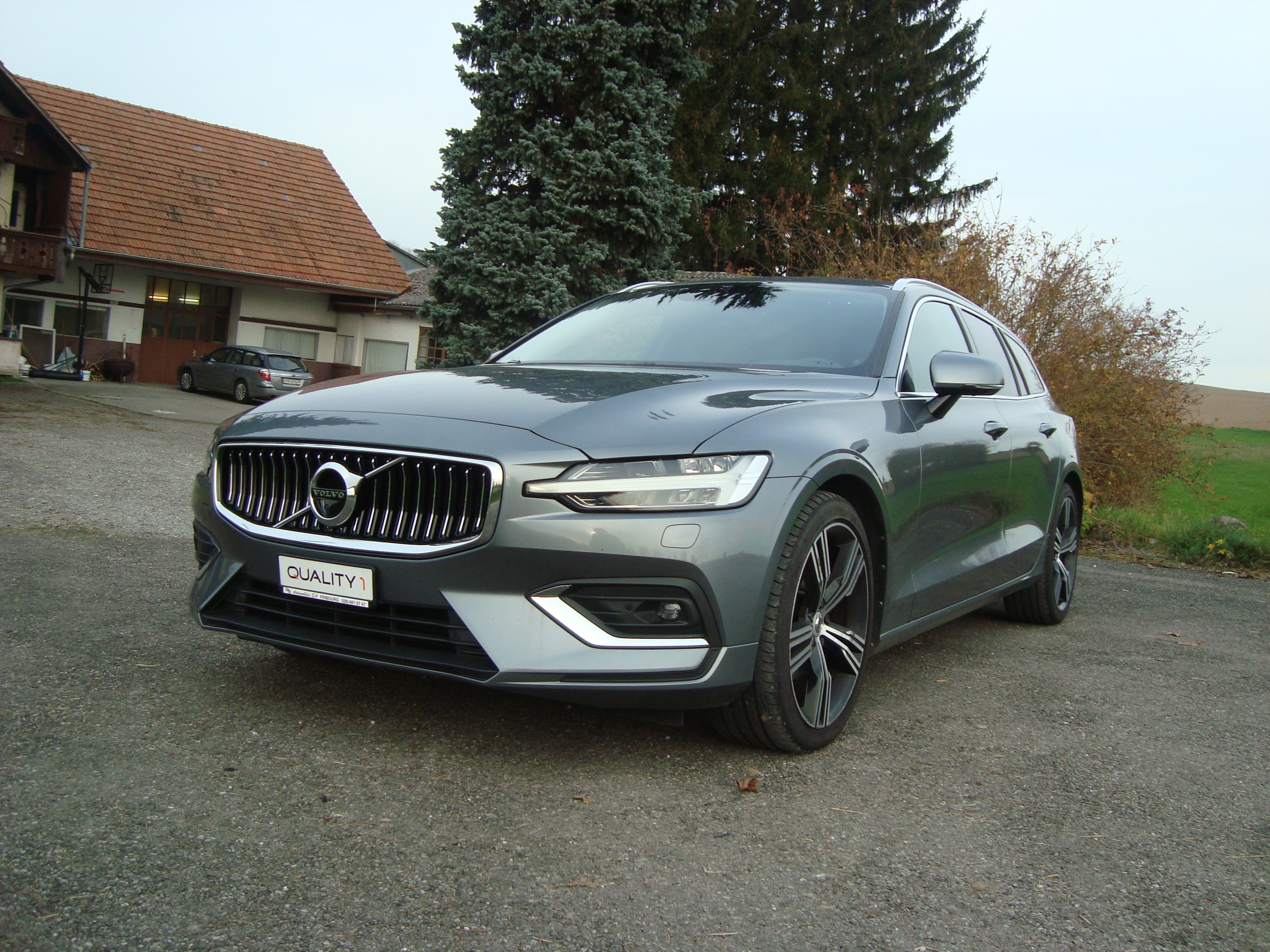 VOLVO V60 D4 AWD Inscription Geartronic