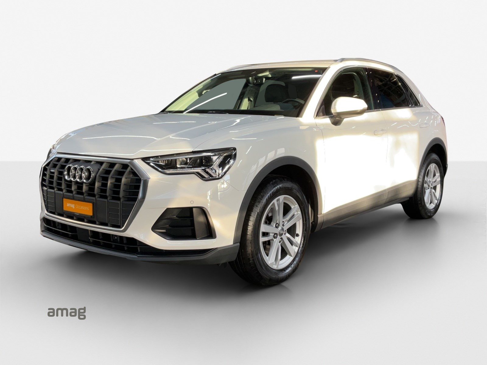 AUDI Q3 35 TDI quattro S-tronic