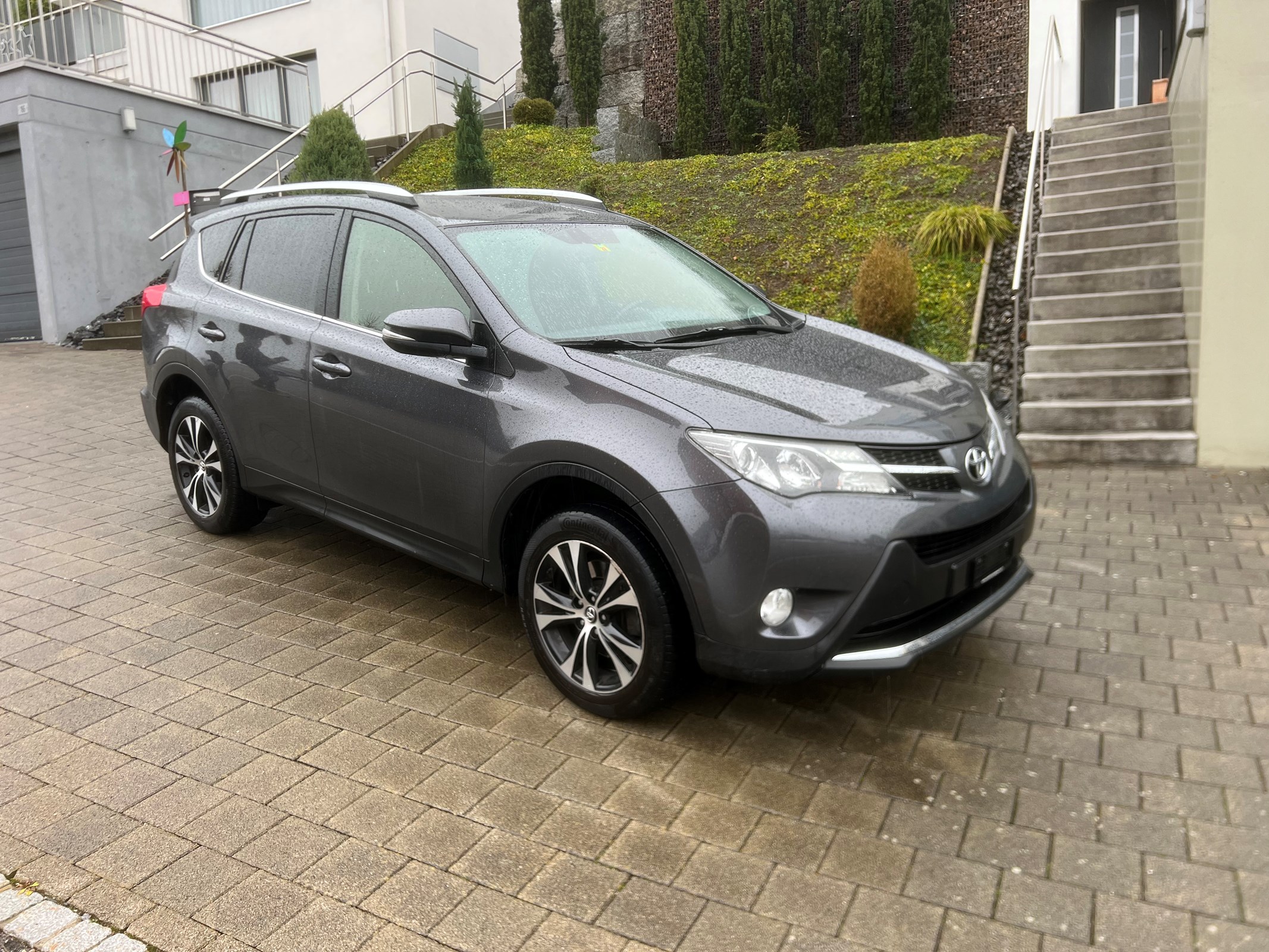 TOYOTA RAV-4 2.2D-CAT Sol AT