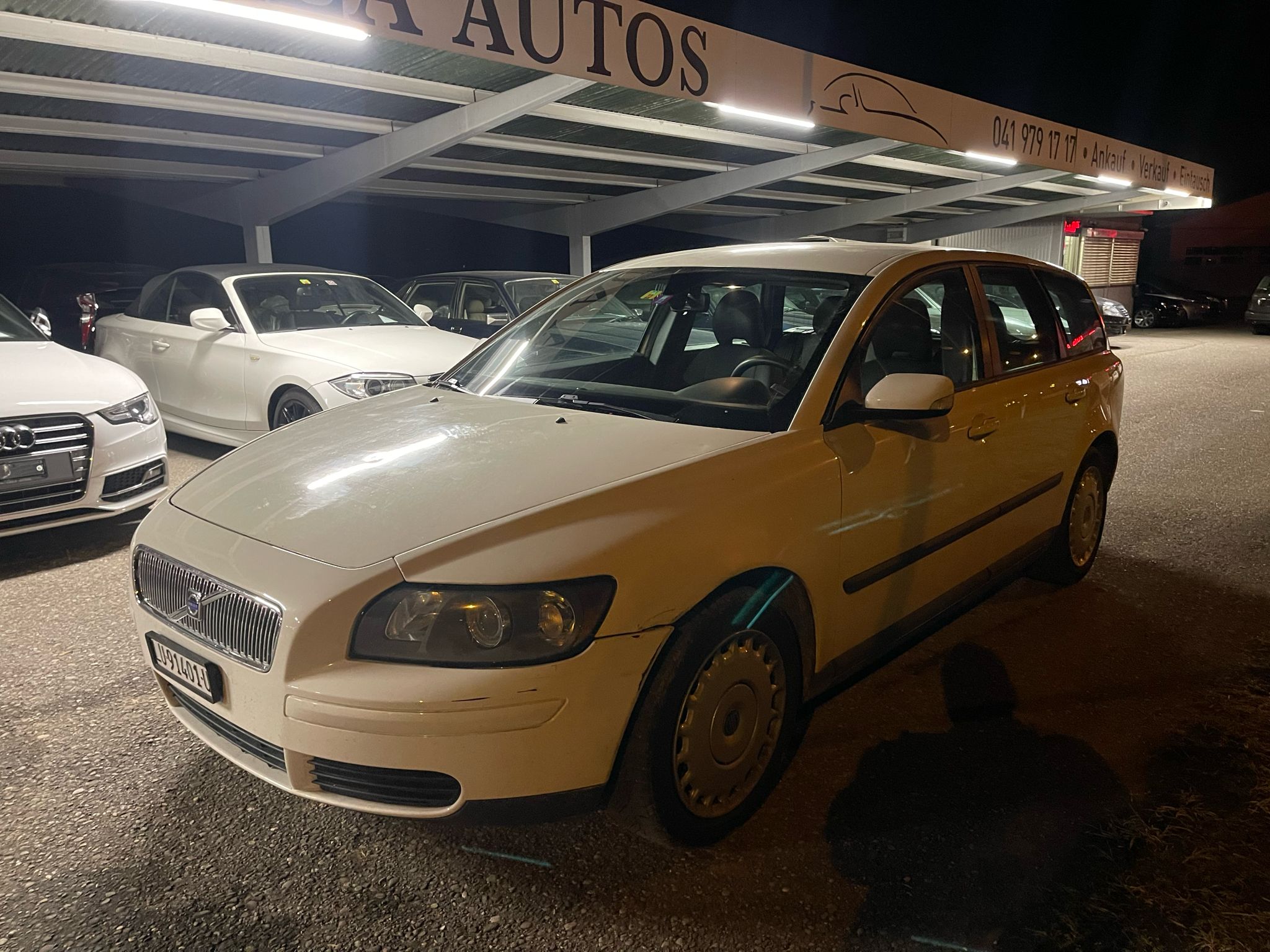 VOLVO V50 2.4