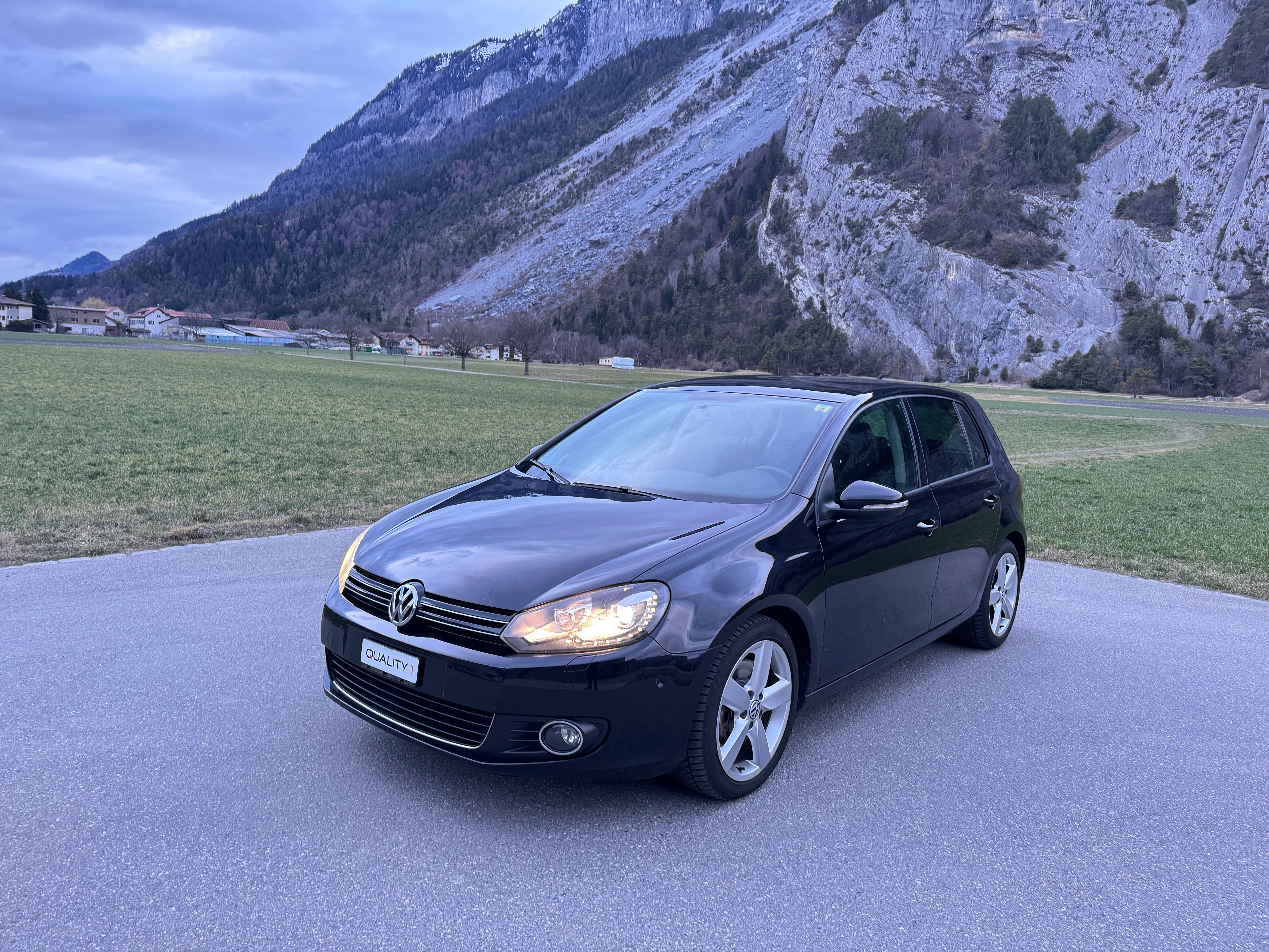 VW Golf 2.0 TDI Highline 4Motion