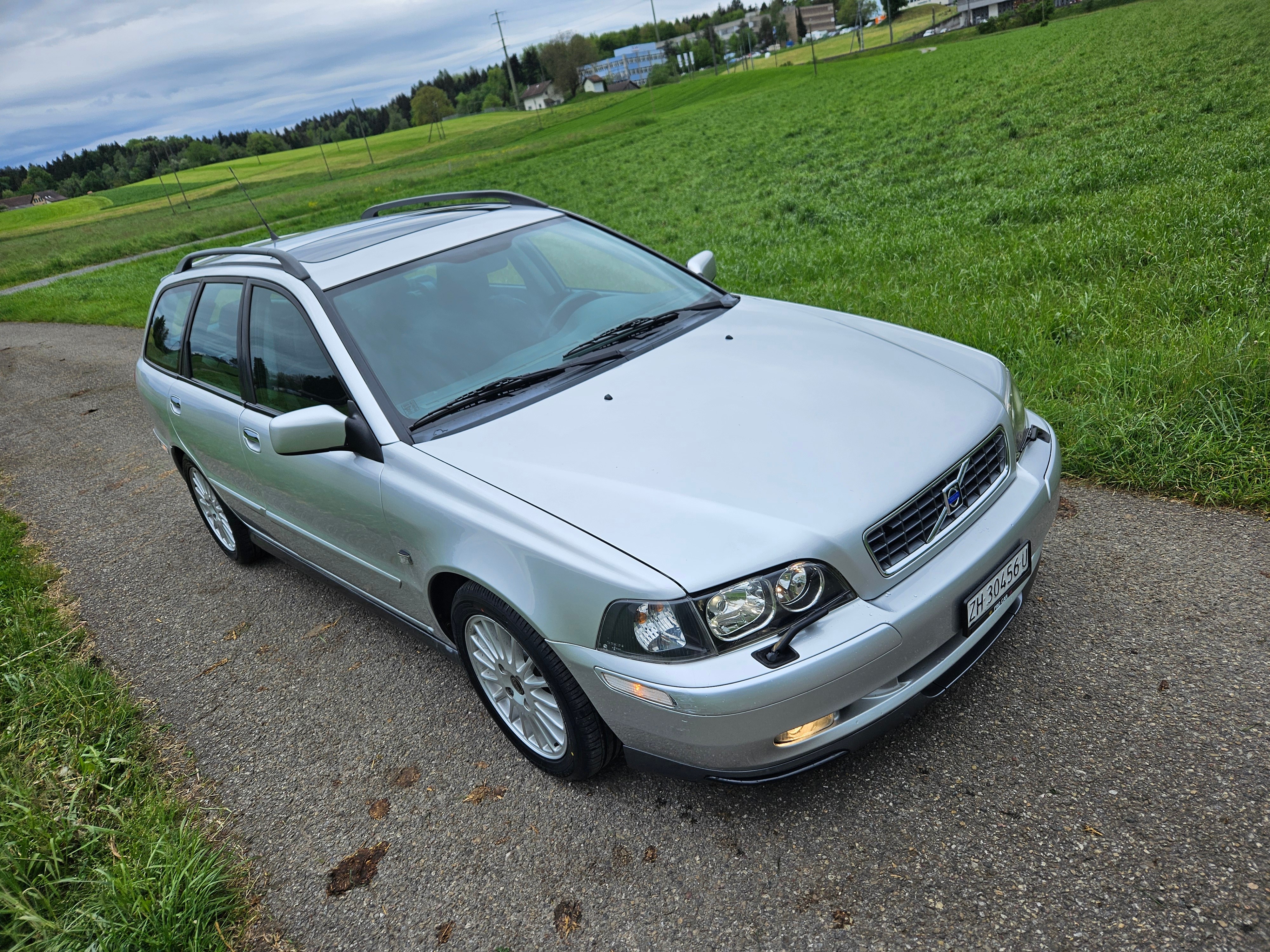 VOLVO V40 2.0T Sport Edition