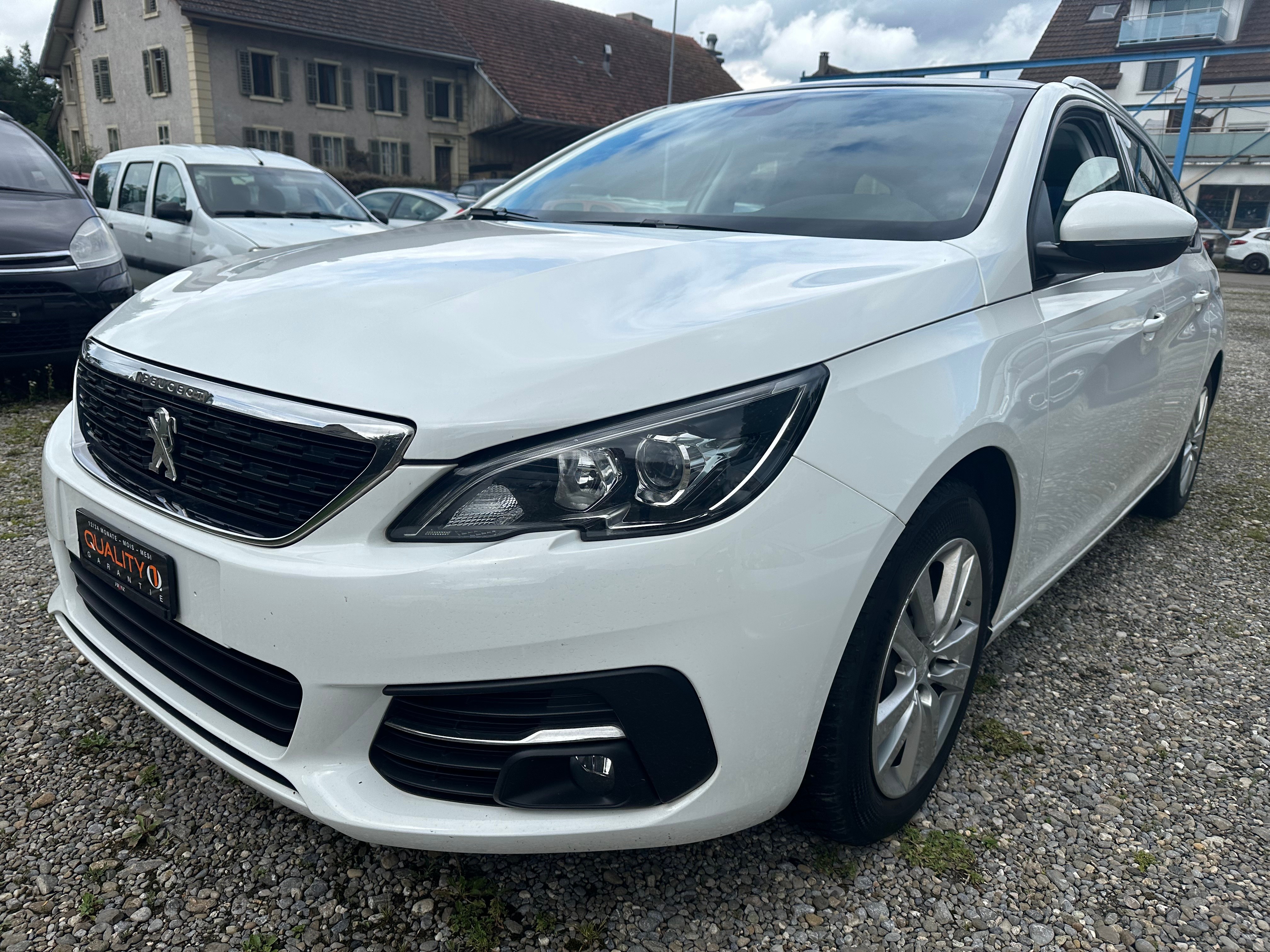 PEUGEOT 308 SW 1.5 BlueHDI Business Line EAT8