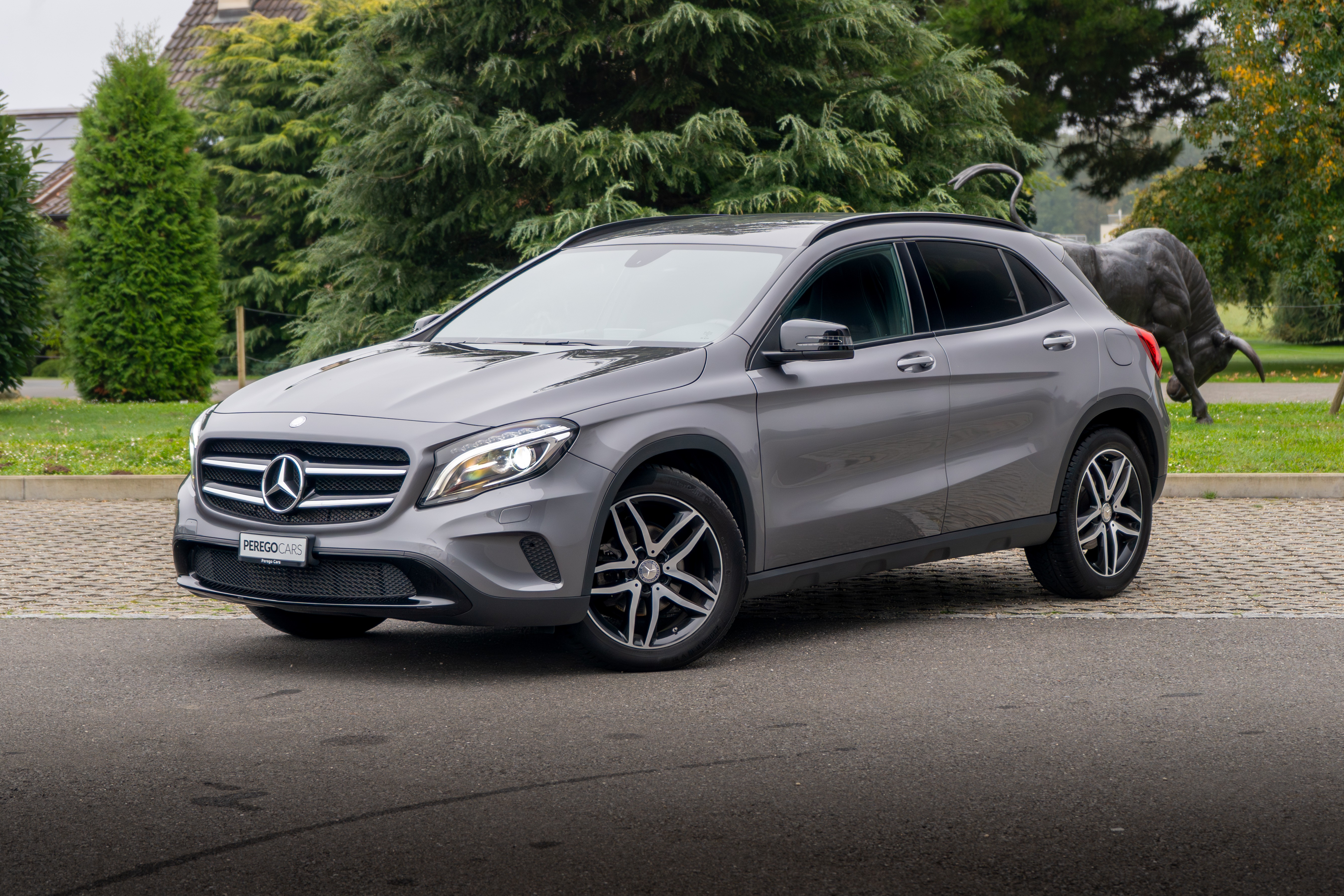 MERCEDES-BENZ GLA 200 Urban 7G-DCT