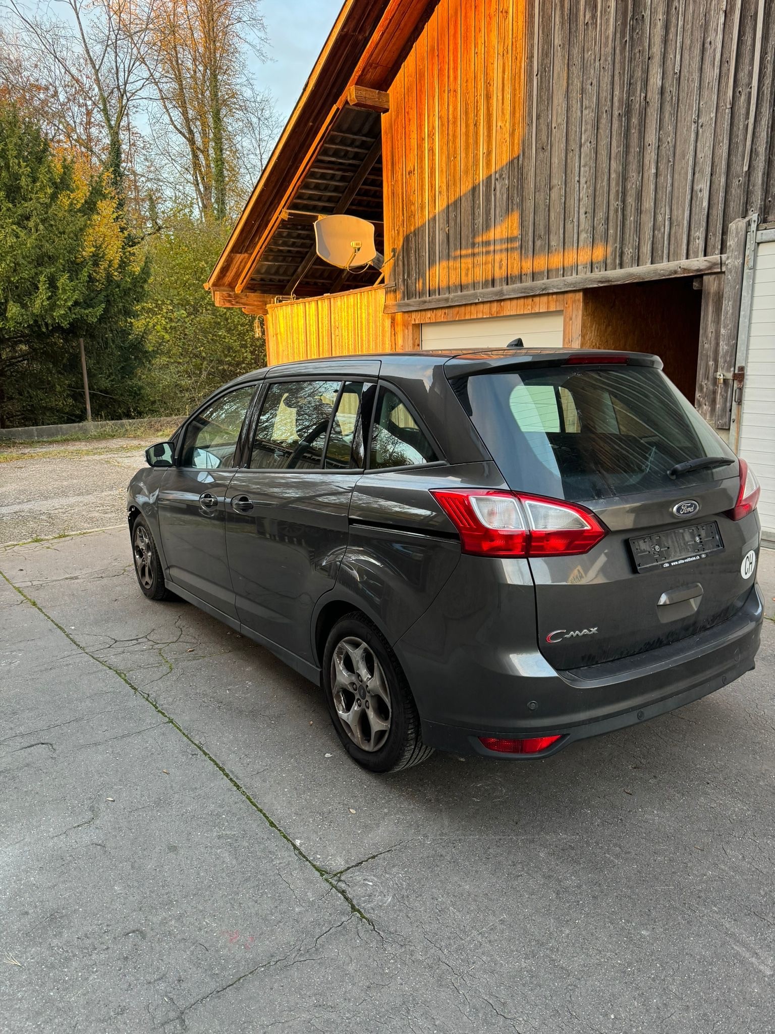 FORD Grand C-Max 2.0 TDCi Trend PowerShift Automat