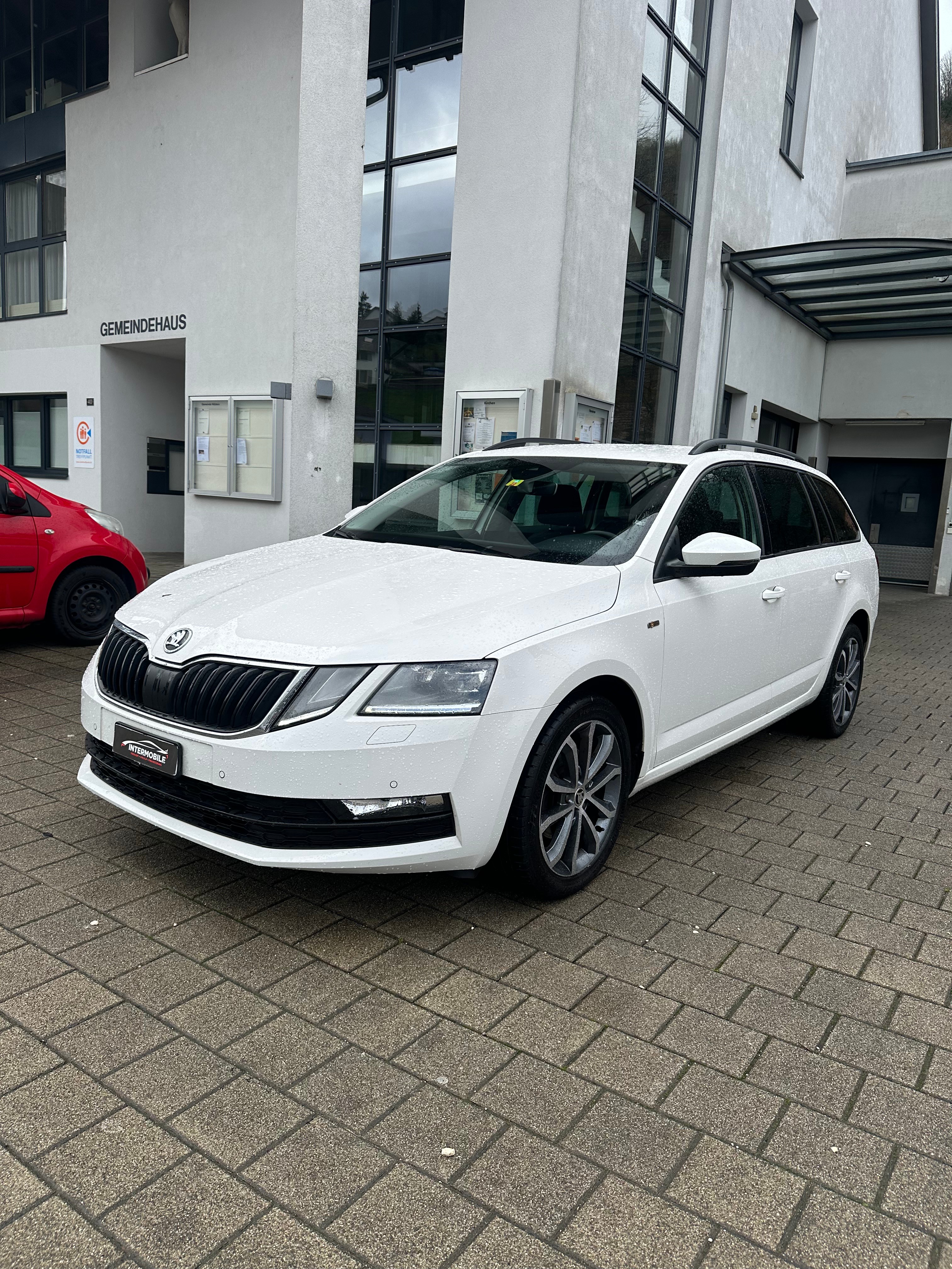 SKODA Octavia Combi 2.0 TDI Soleil