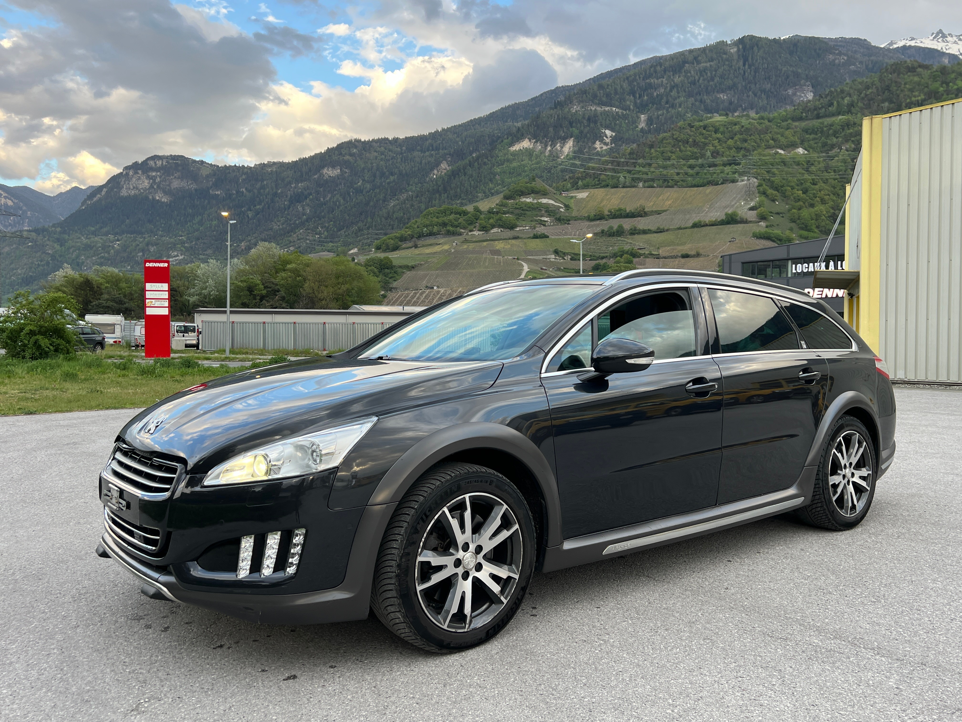 PEUGEOT 508 RXH 2.0 HDI Hybrid4 EGS6