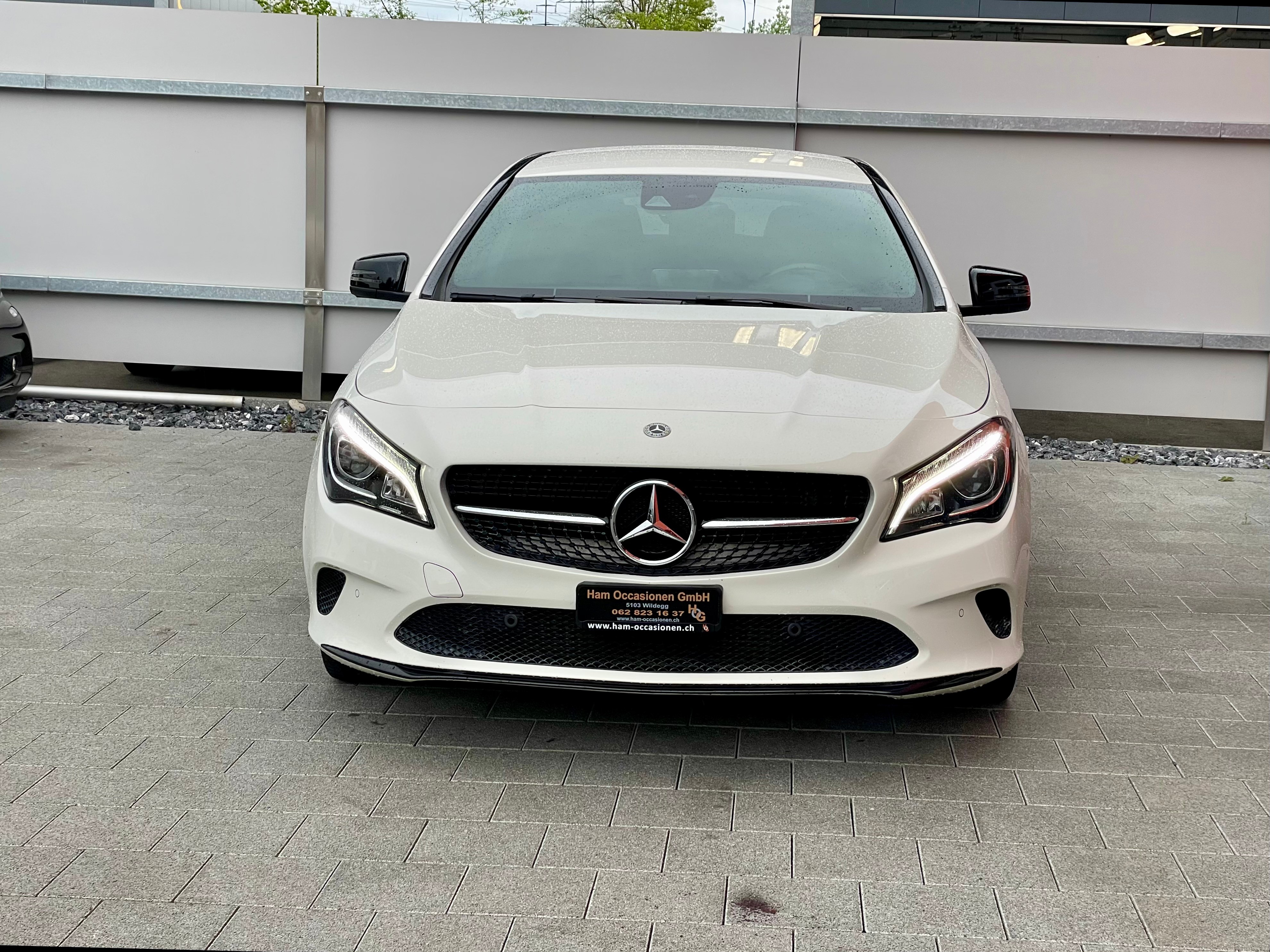 MERCEDES-BENZ CLA Shooting Brake 200 d Urban 4Matic 7G-DCT