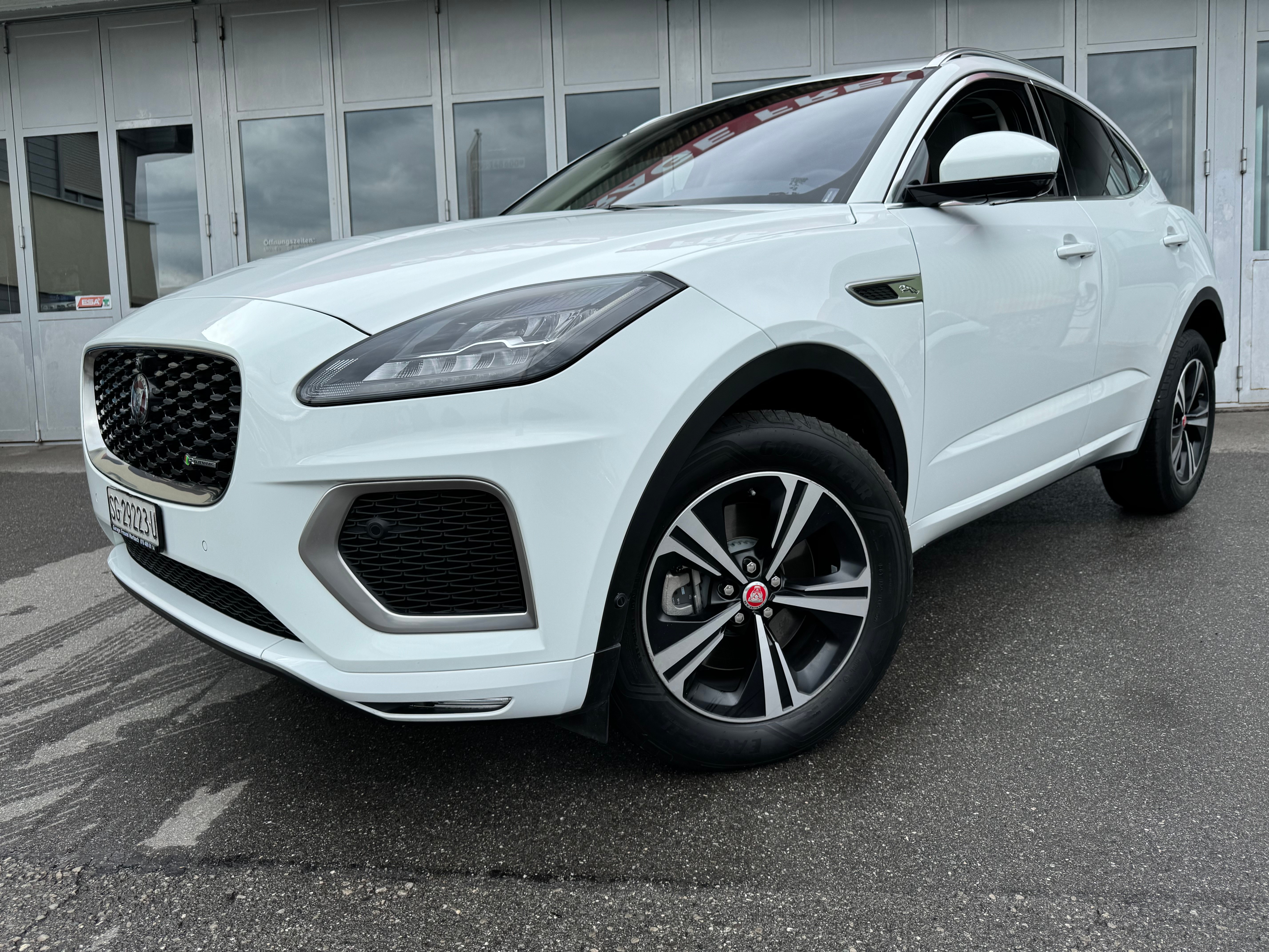 JAGUAR E-Pace 2.0 P200 R-Dynamic AWD S