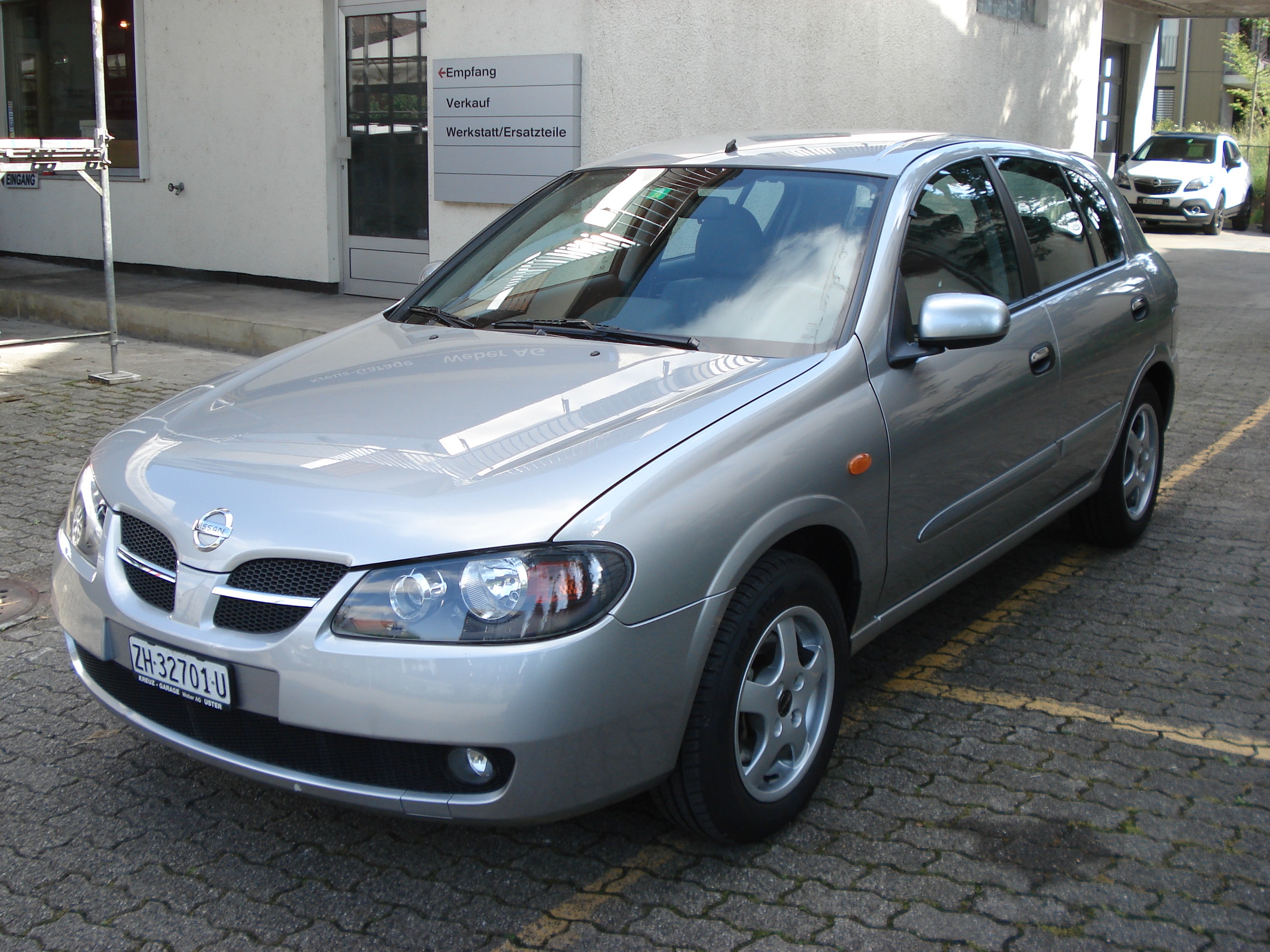 NISSAN Almera 1.8 16V business