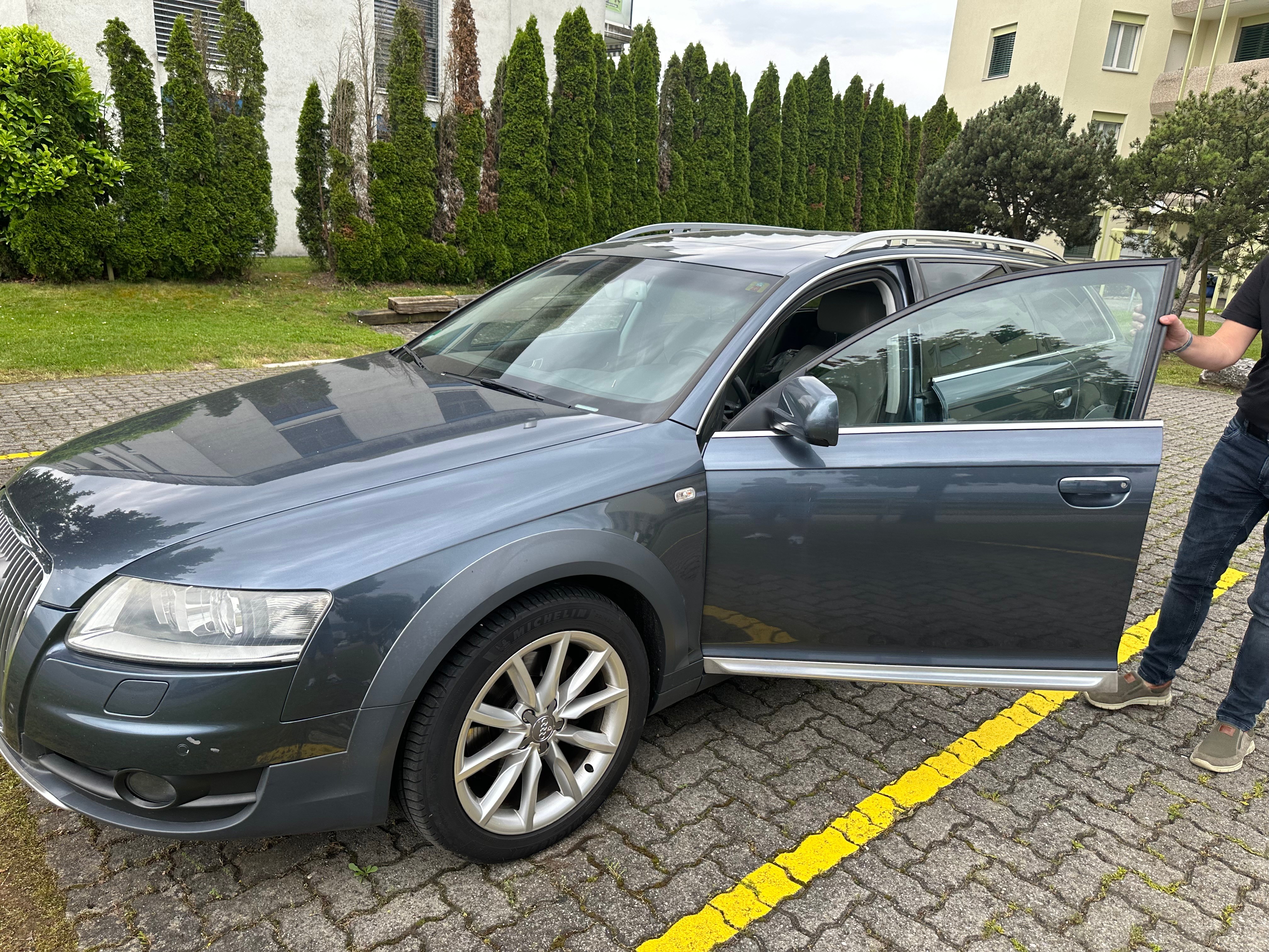 AUDI A6 allroad 3.0 TDI quattro