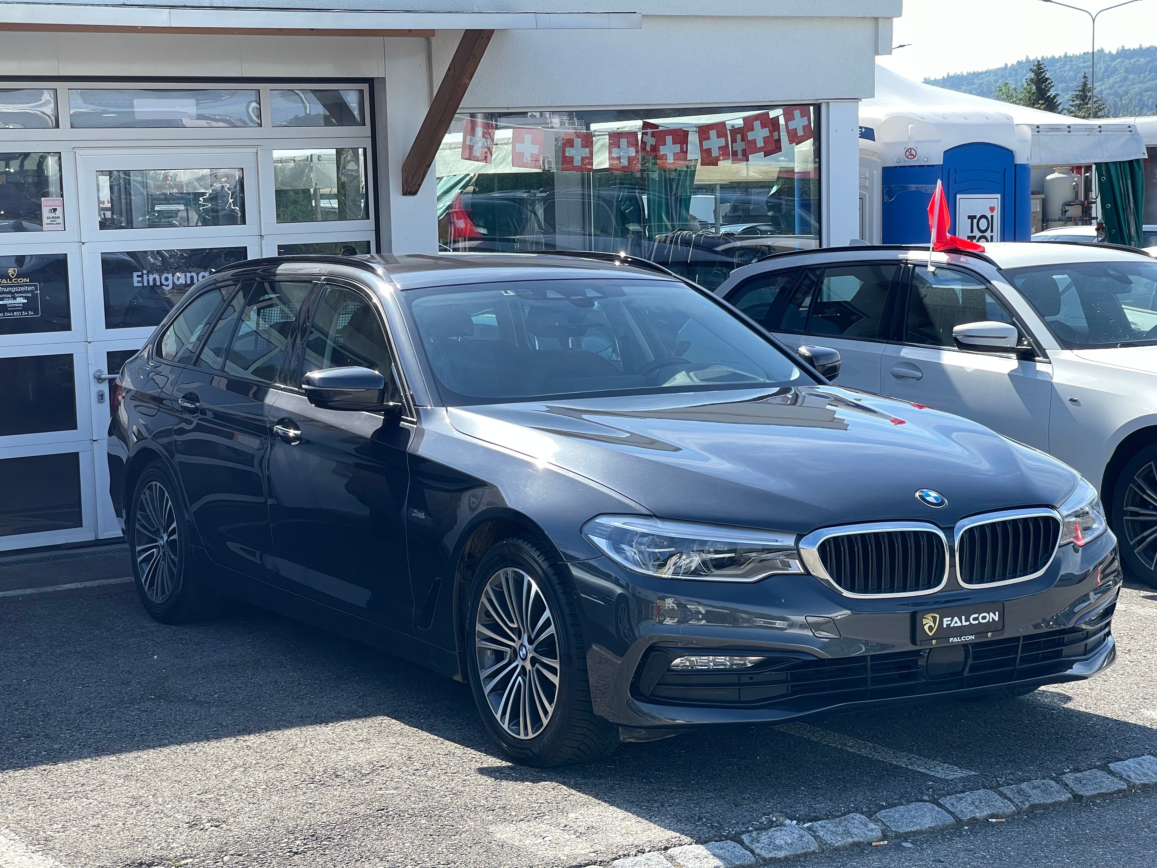 BMW 530d xDrive Touring Luxury Line Steptronic