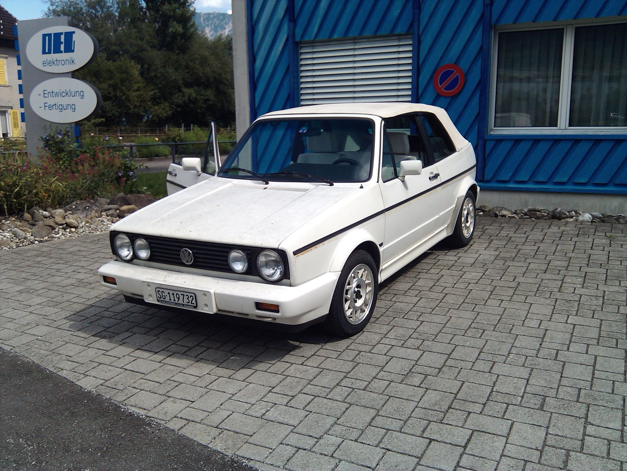 VW GOLF Cabrio