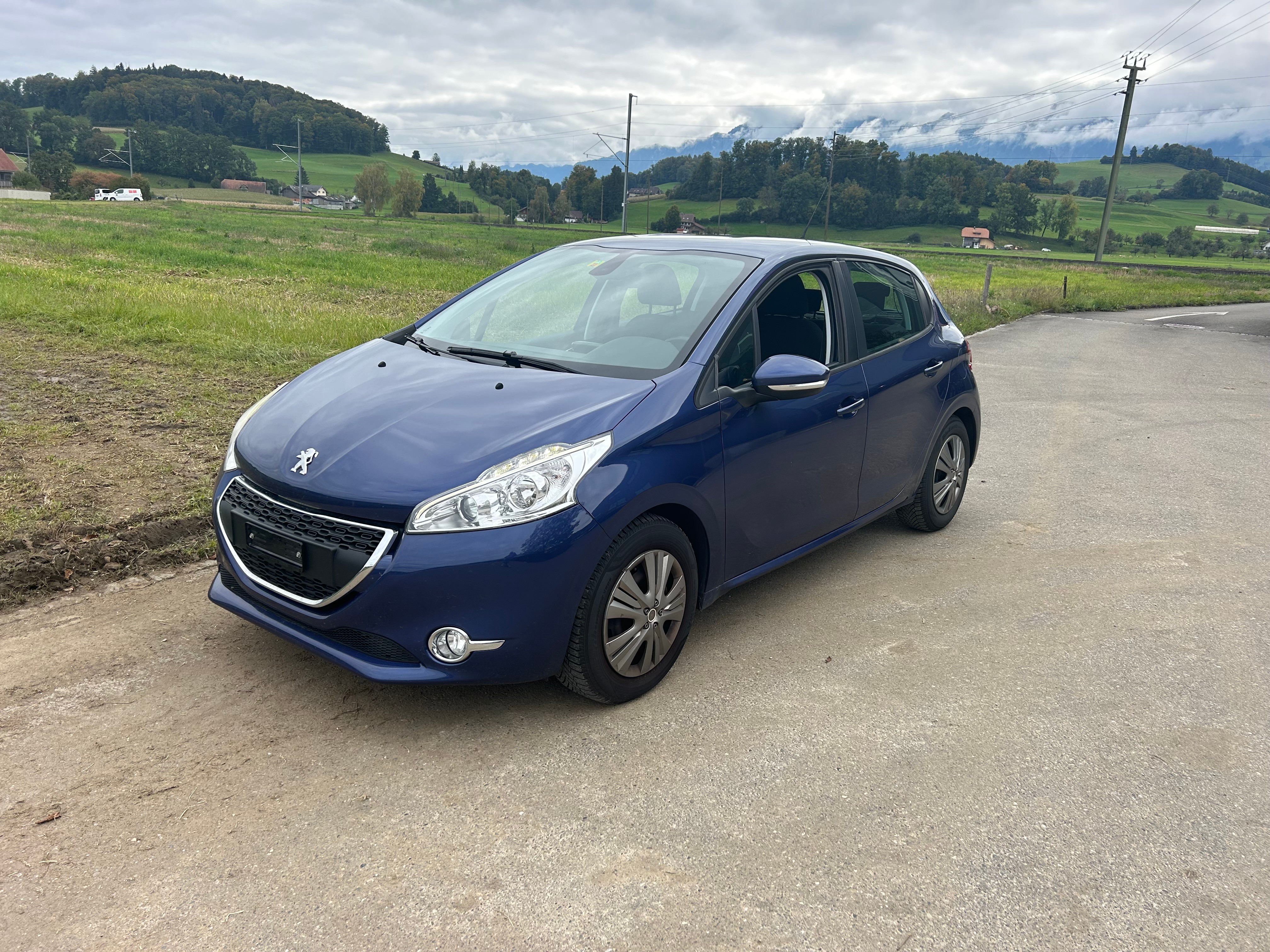 PEUGEOT 208 1.2 VTI Active