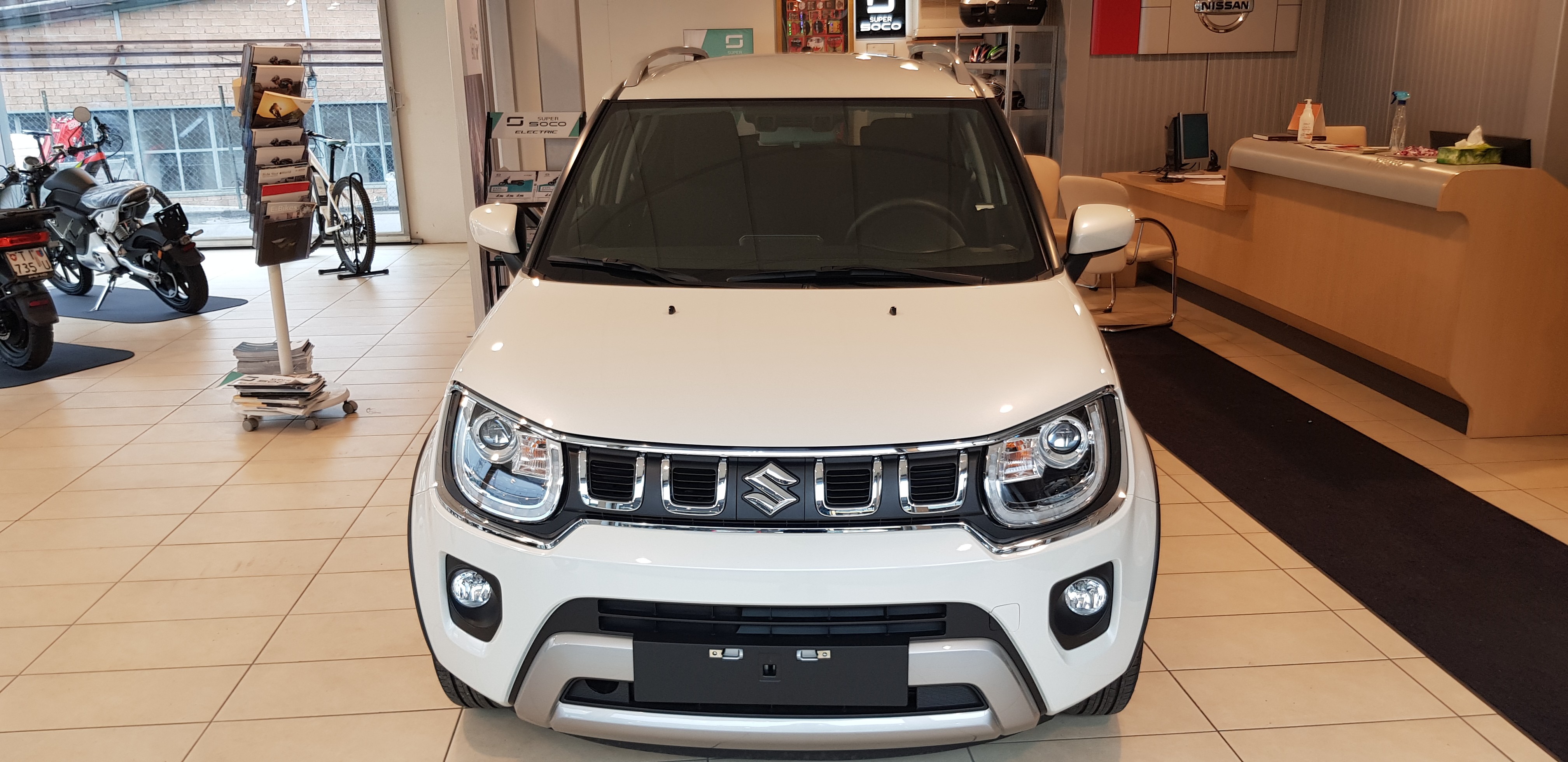 SUZUKI Ignis 1.2i COMPACT + Hybrid 2 WD Aomatica