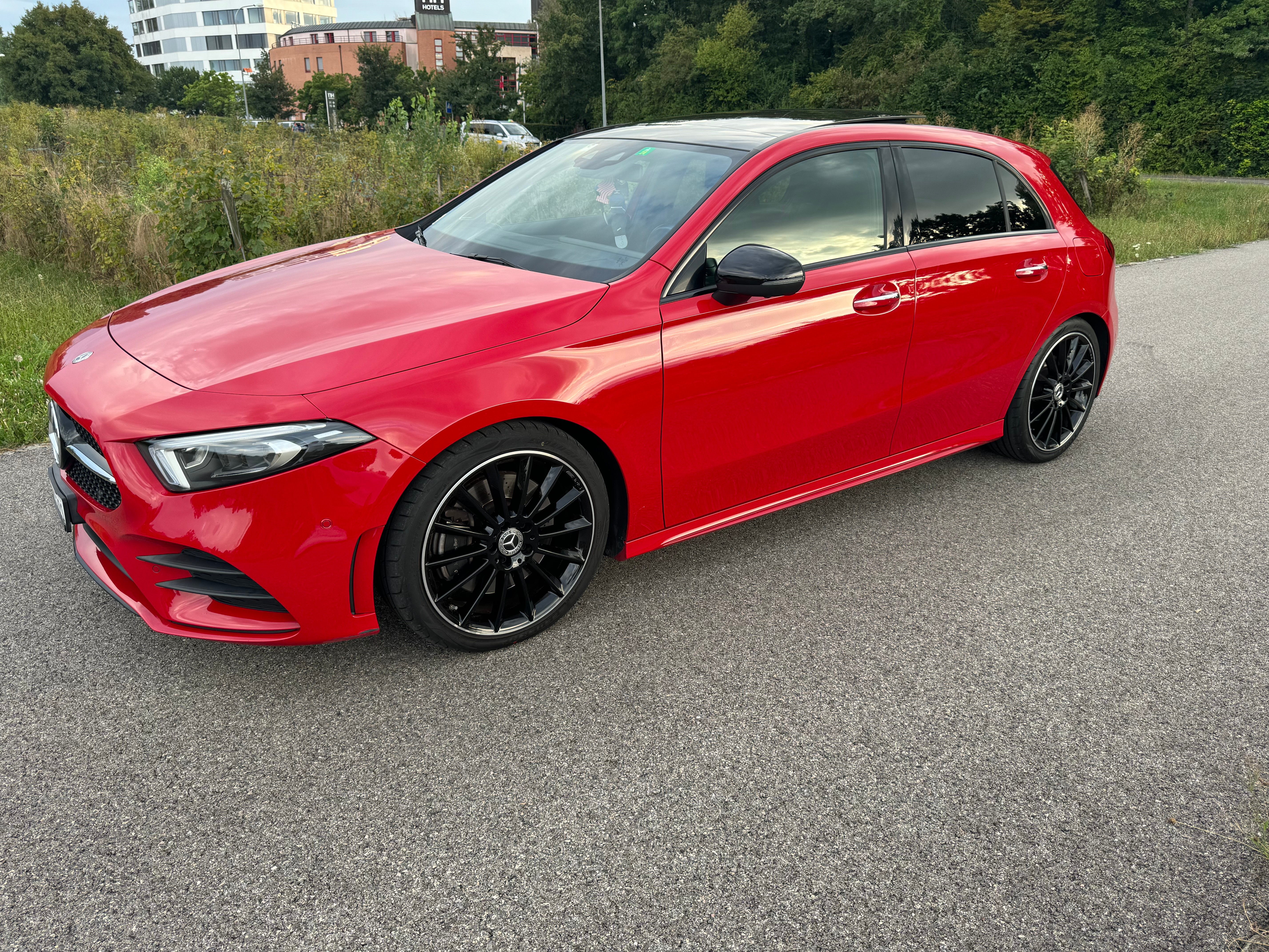 MERCEDES-BENZ A 250 AMG Line 7G-DCT