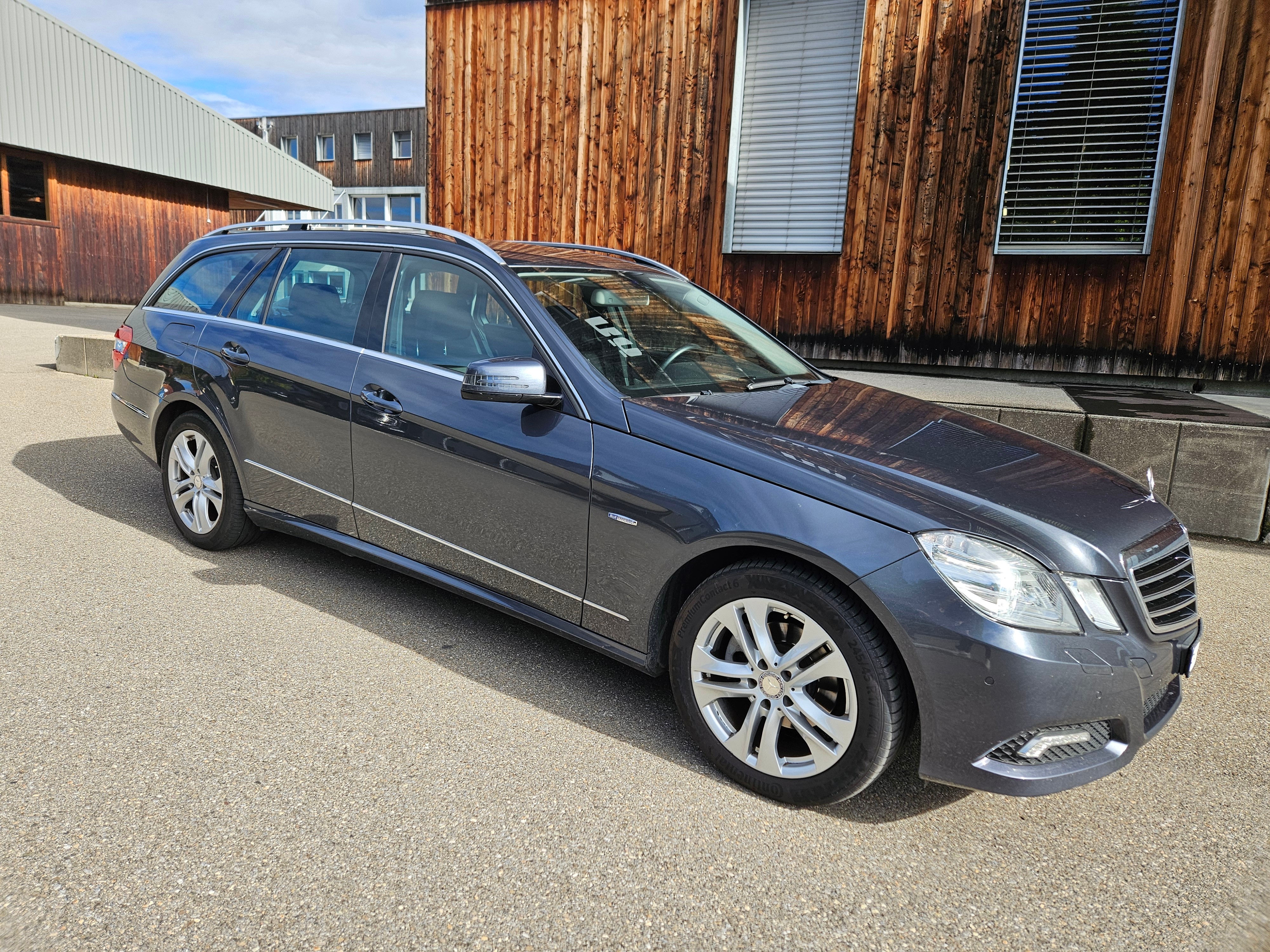 MERCEDES-BENZ E 220 CDI BlueEfficiency My Star Automatic