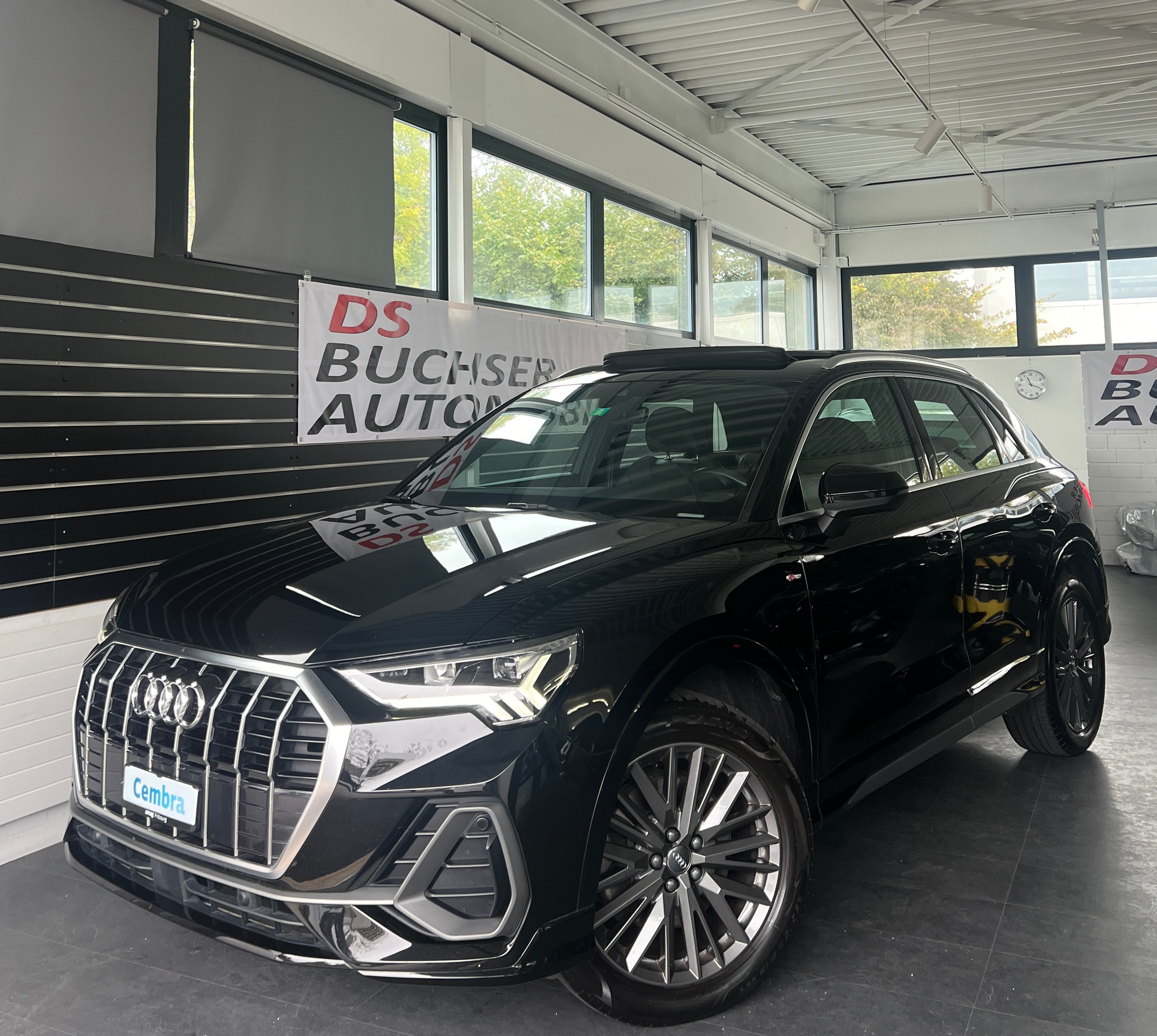 AUDI Q3 40 TFSI S line quattro S-tronic