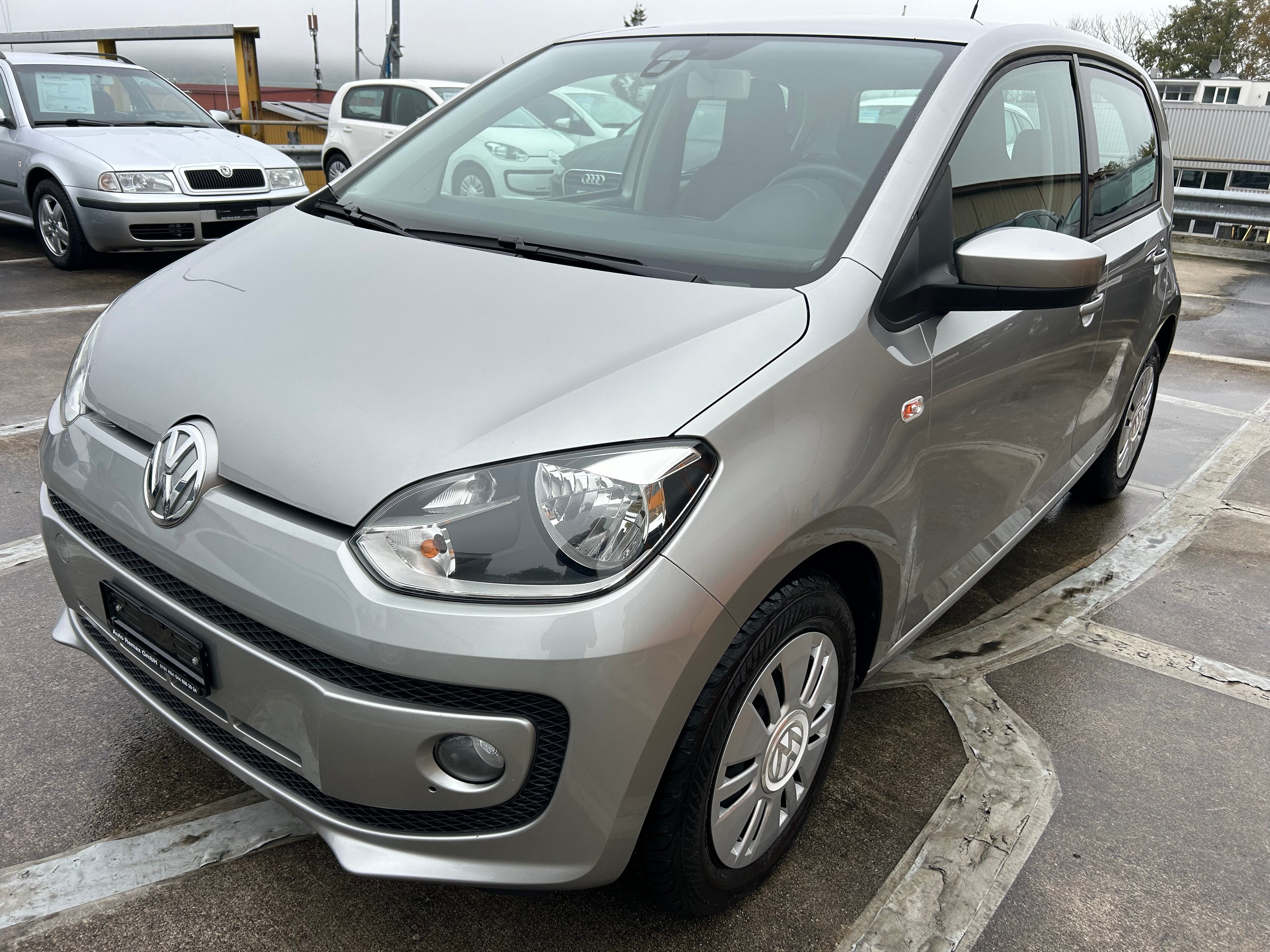 VW Up 1.0 high up