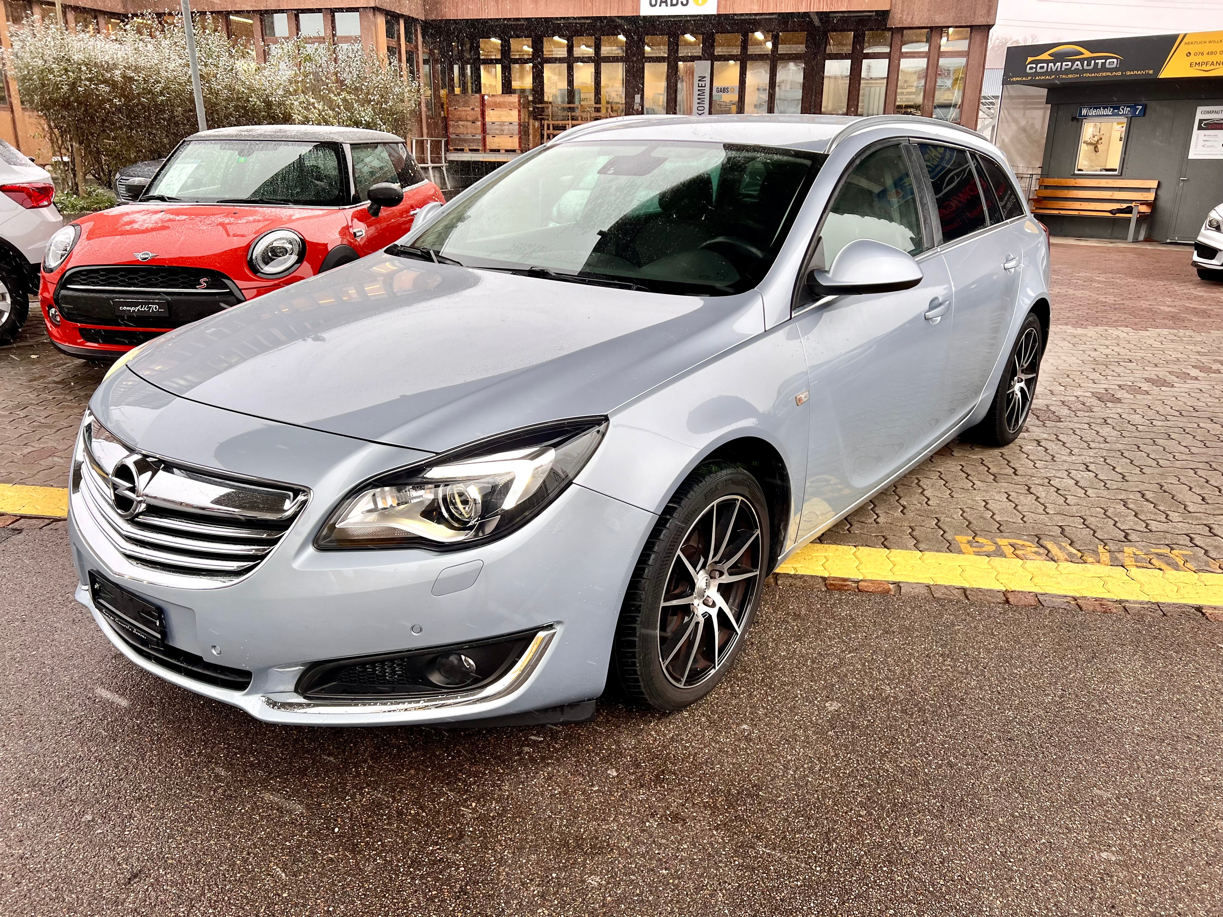 OPEL Insignia Sports Tourer 1.4 Turbo