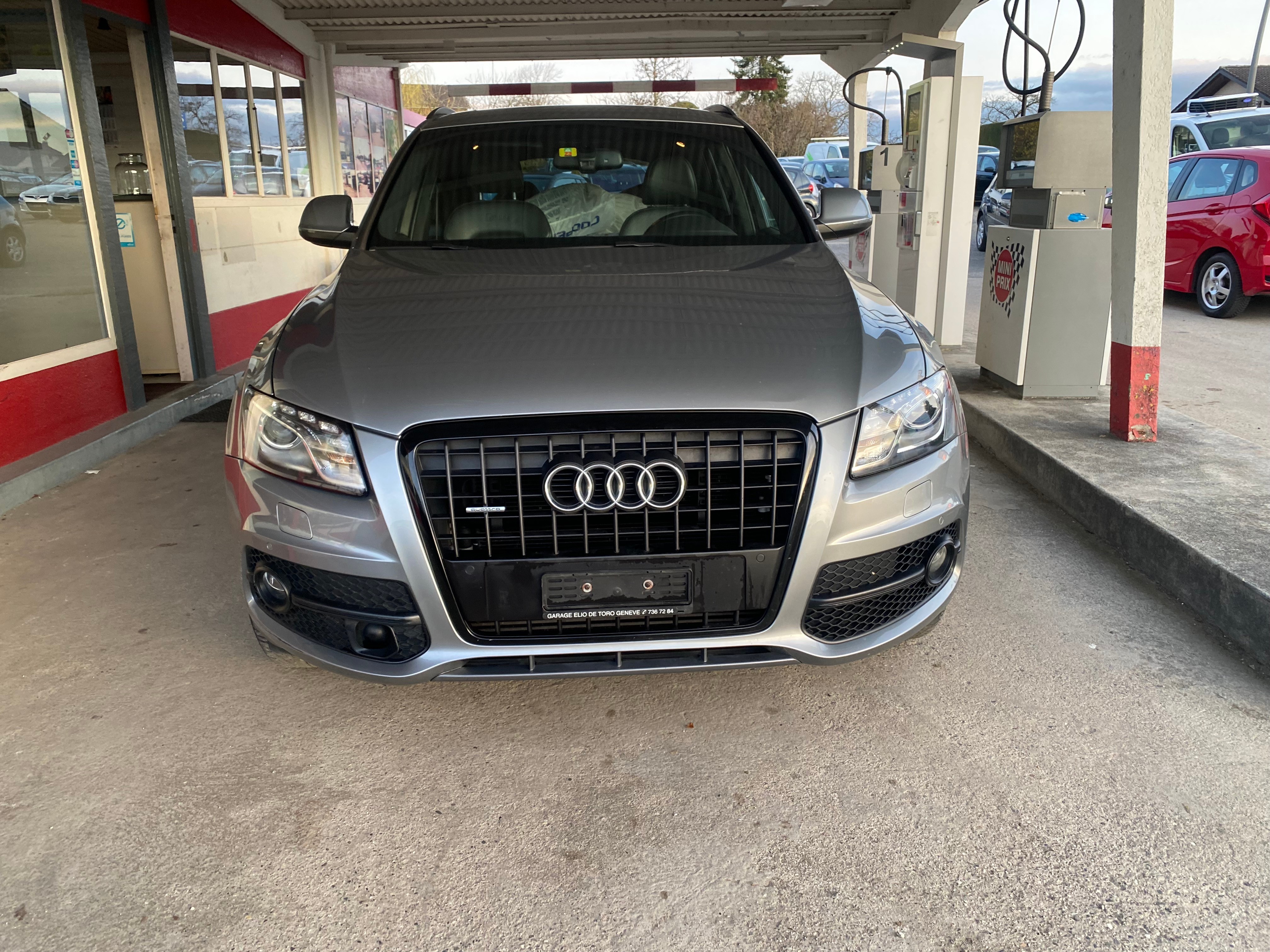 AUDI Q5 3.0 TDI quattro S-tronic