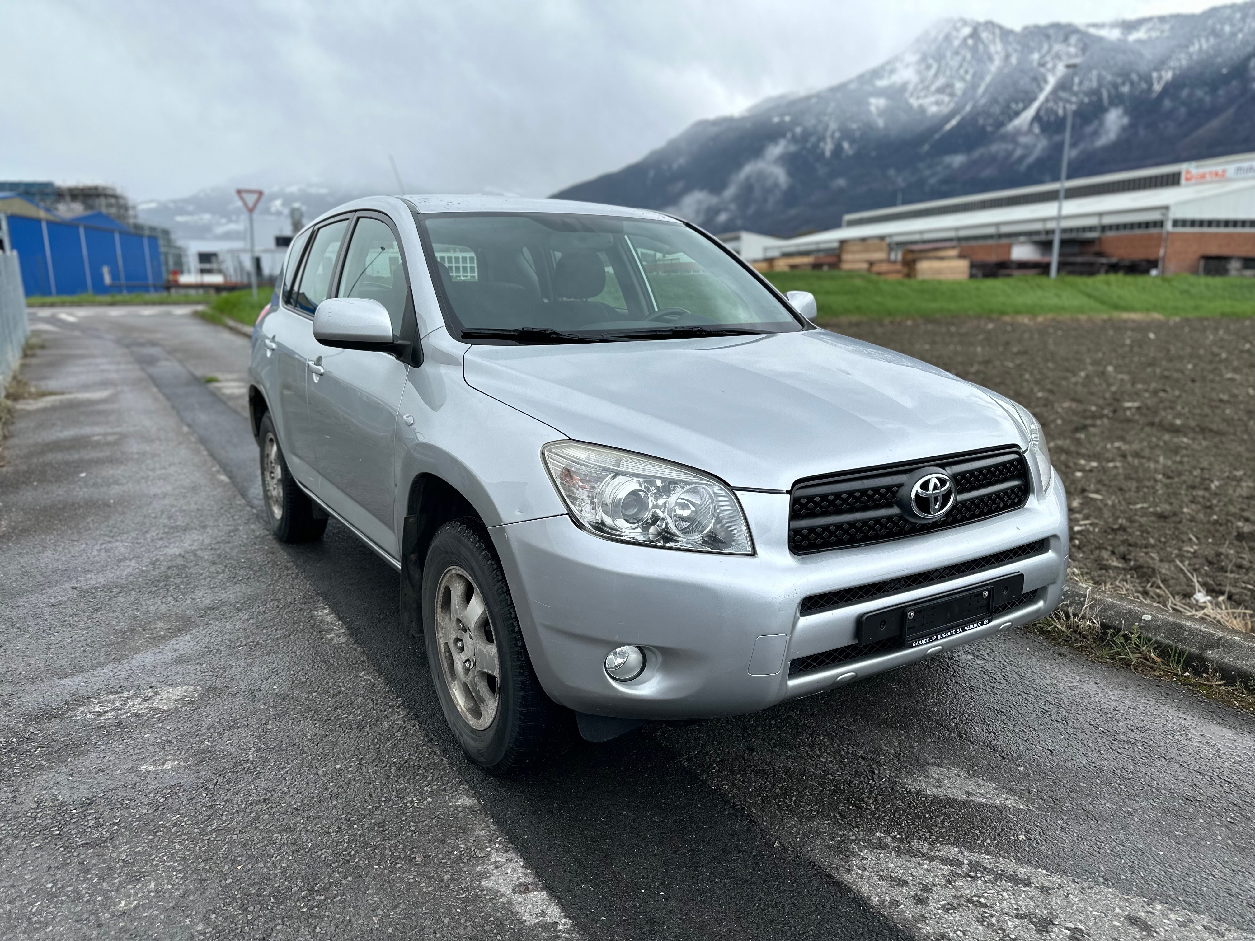 TOYOTA RAV-4 2.0 16V Linea Sol