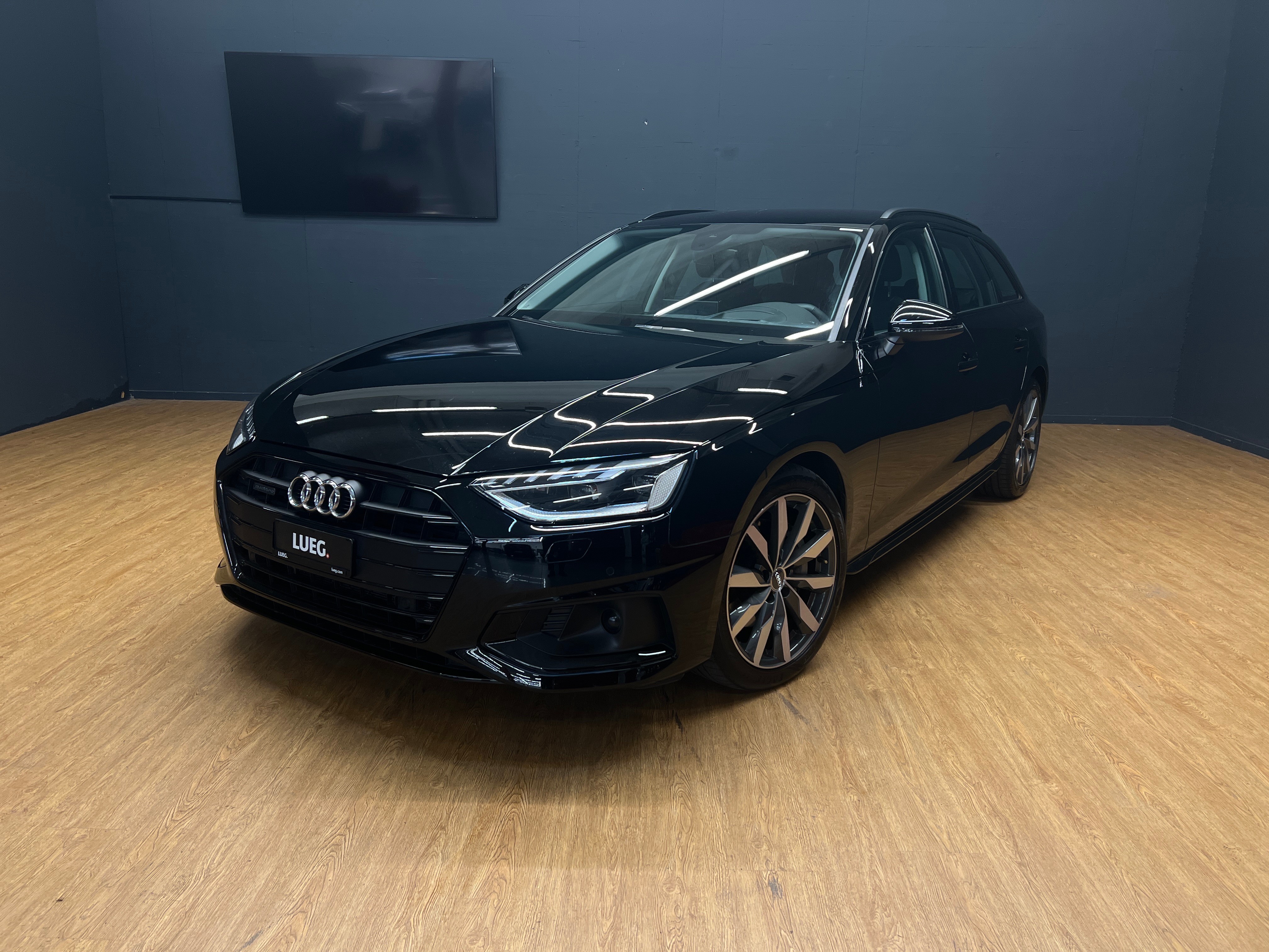 AUDI A4 Avant 40 TDI advanced quattro S-tronic