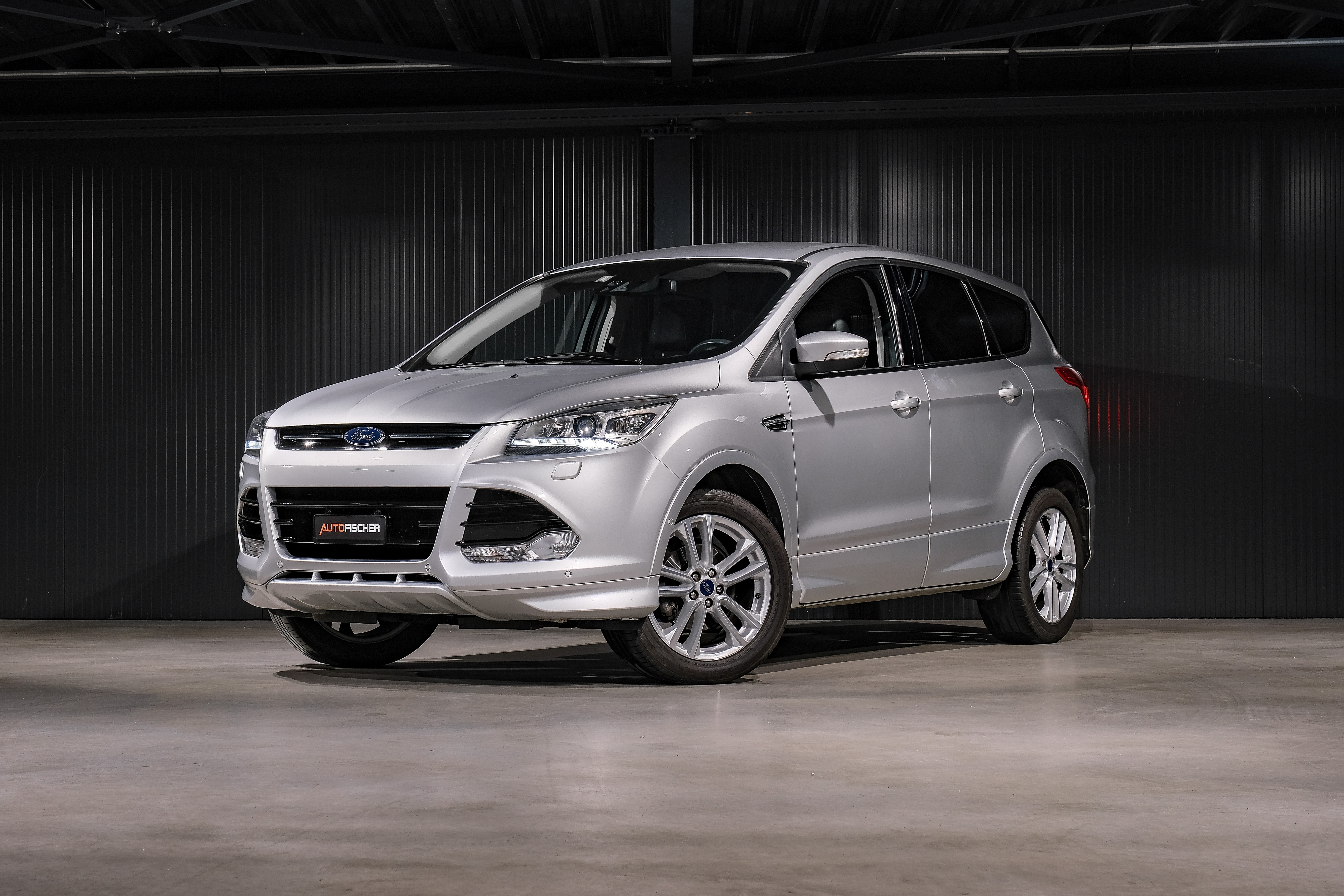 FORD Kuga 1.5 SCTi Carving 2WD