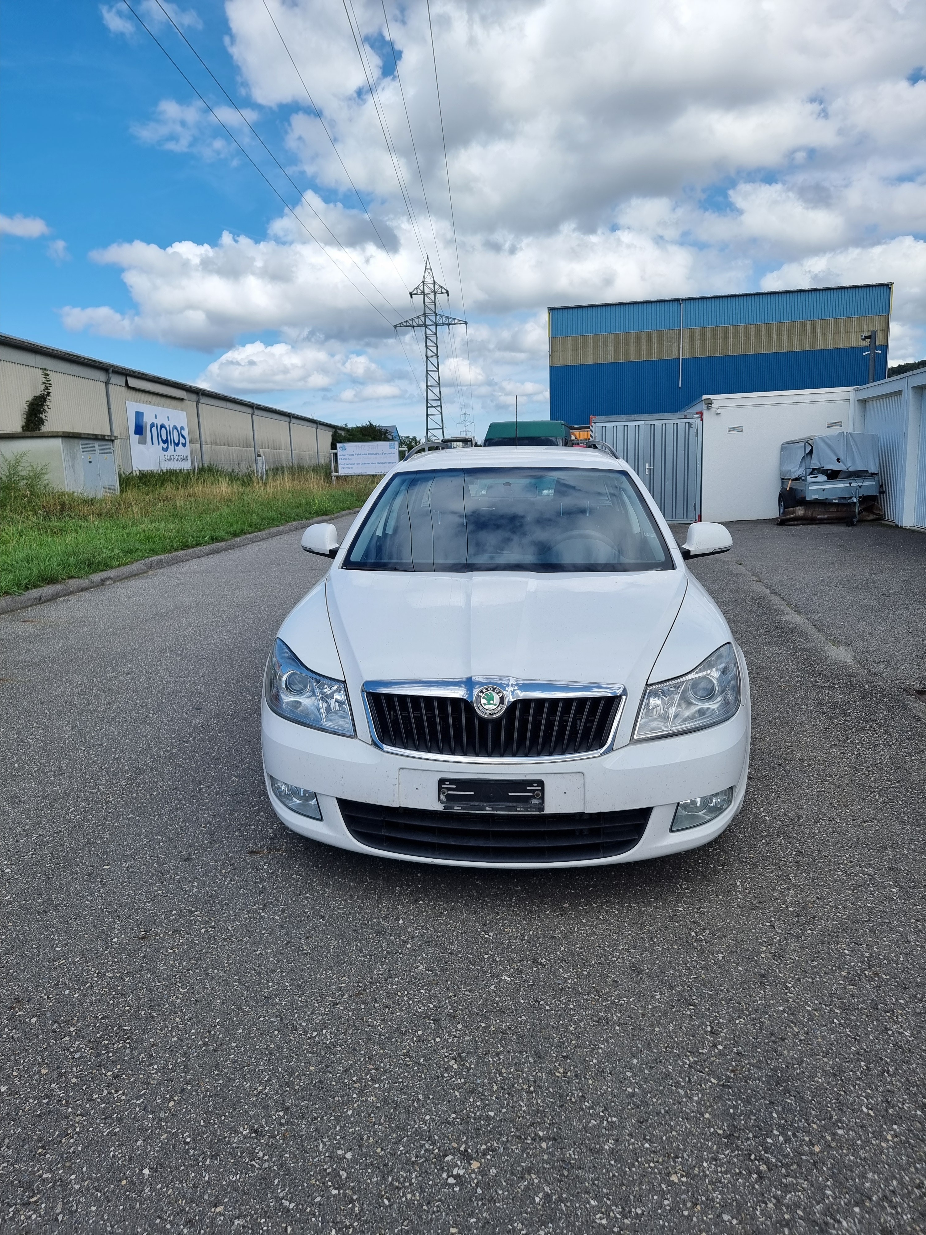 SKODA Octavia Combi 2.0 TDI Ambiente