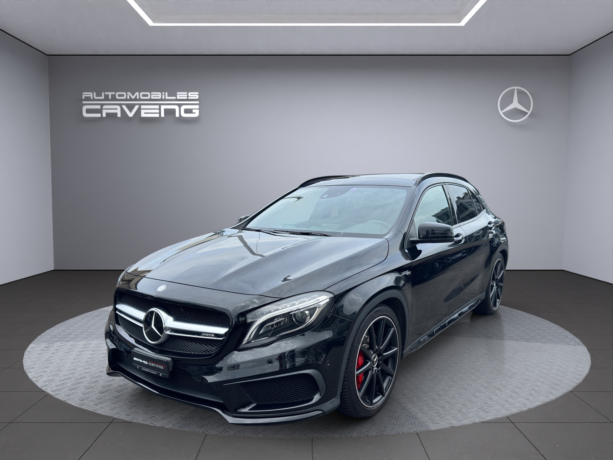 MERCEDES-BENZ GLA 45 AMG 4Matic 7G-DCT