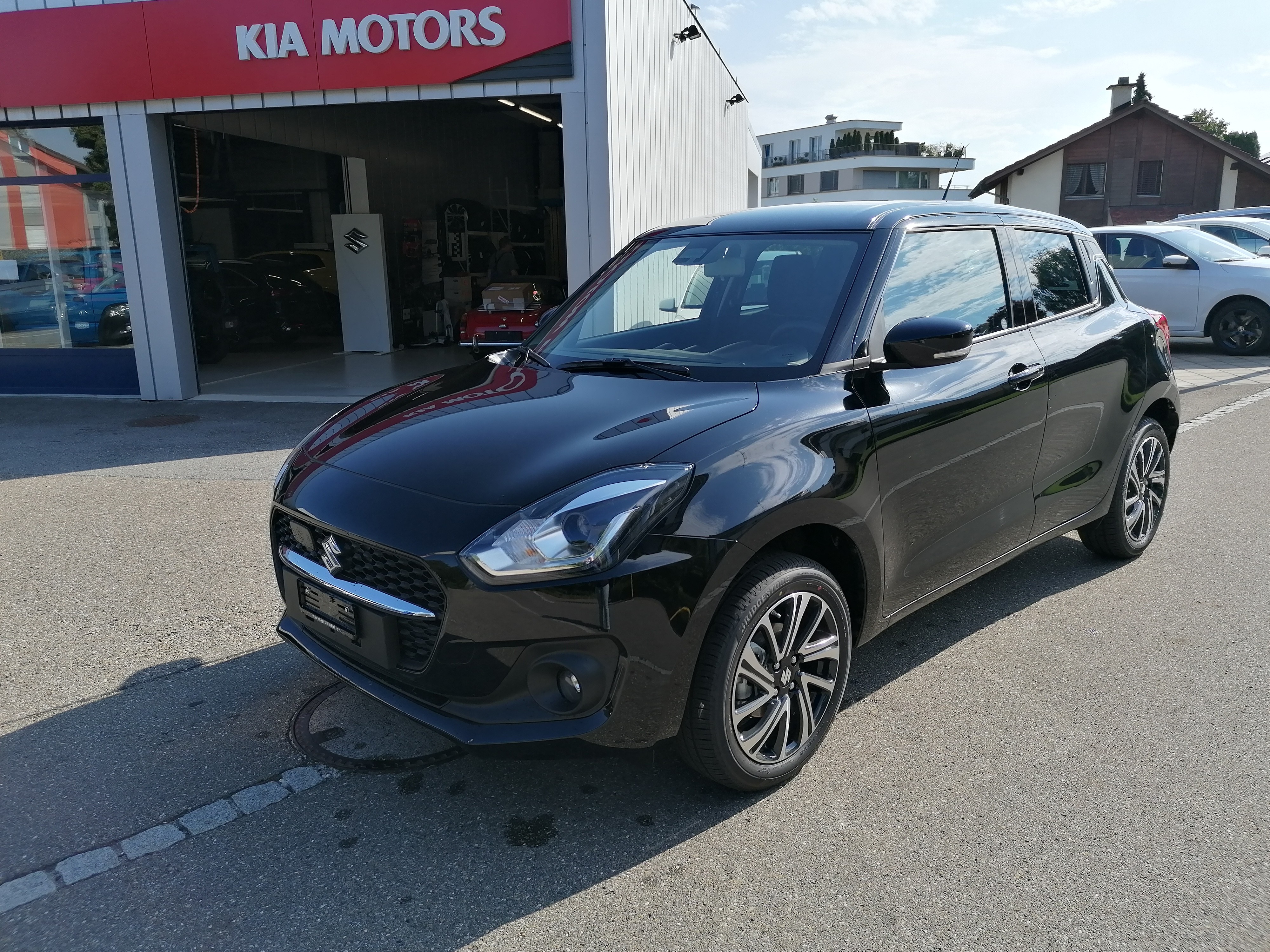 SUZUKI Swift 1.2 Compact Top 4x4 Hybrid