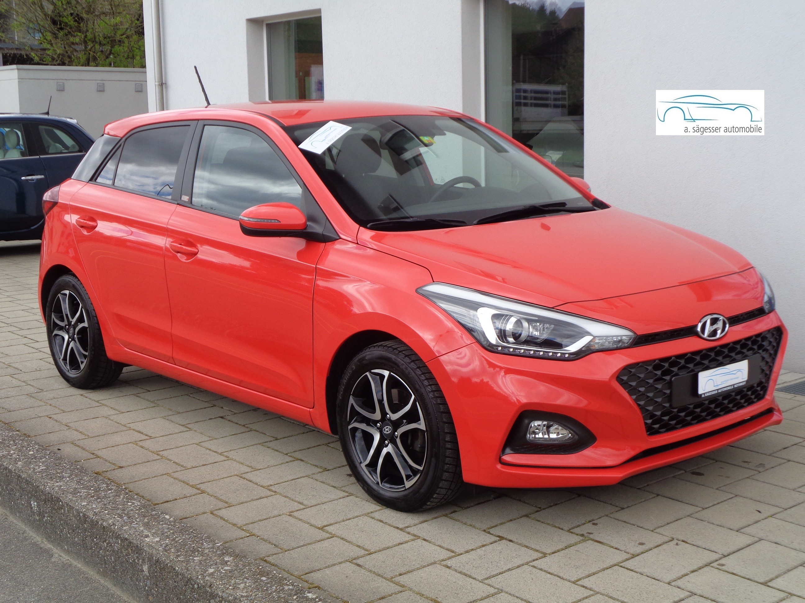 HYUNDAI i20 1.0 T-GDi Amplia DCT