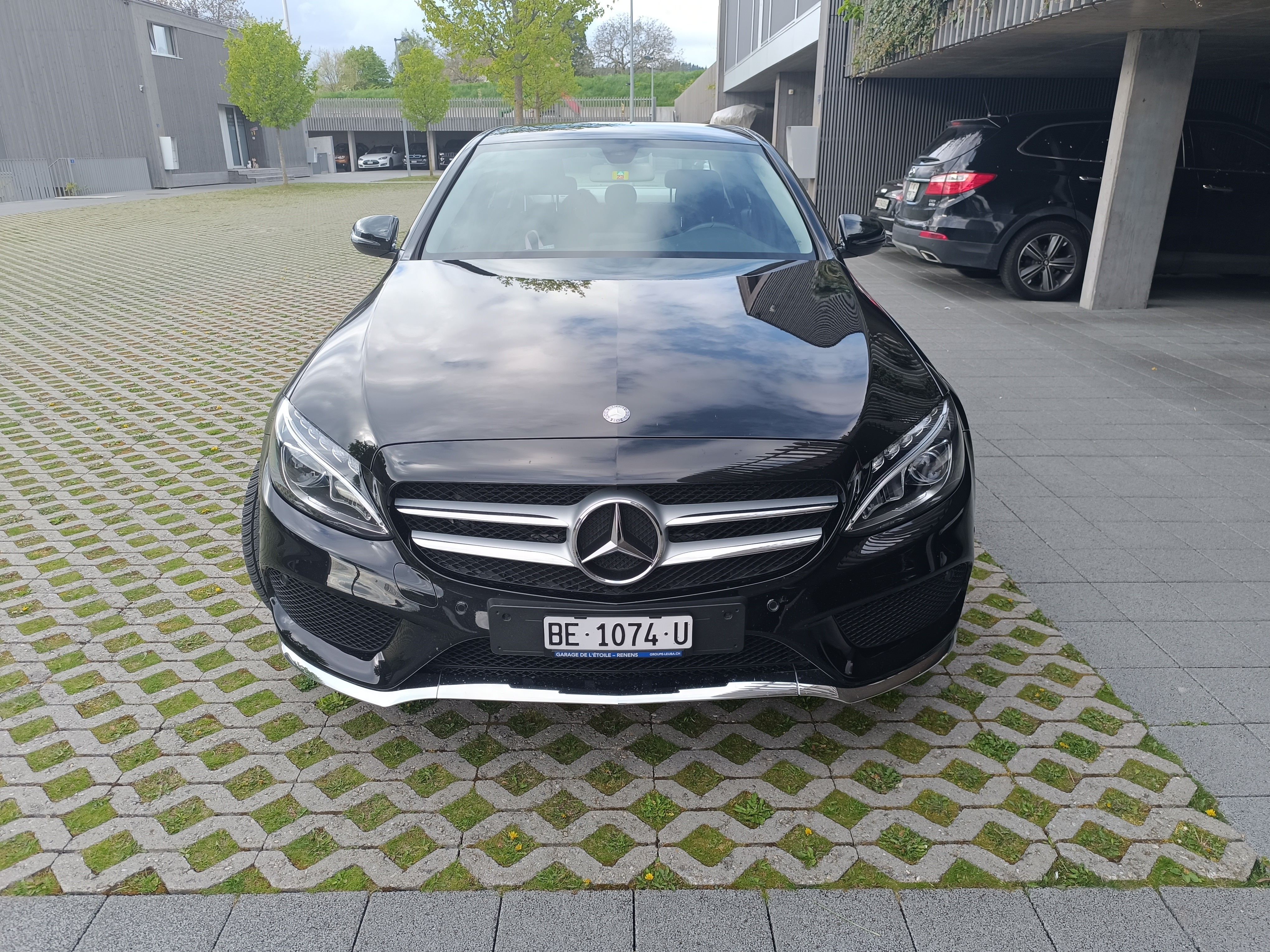 MERCEDES-BENZ C 200 AMG Line 7G-Tronic