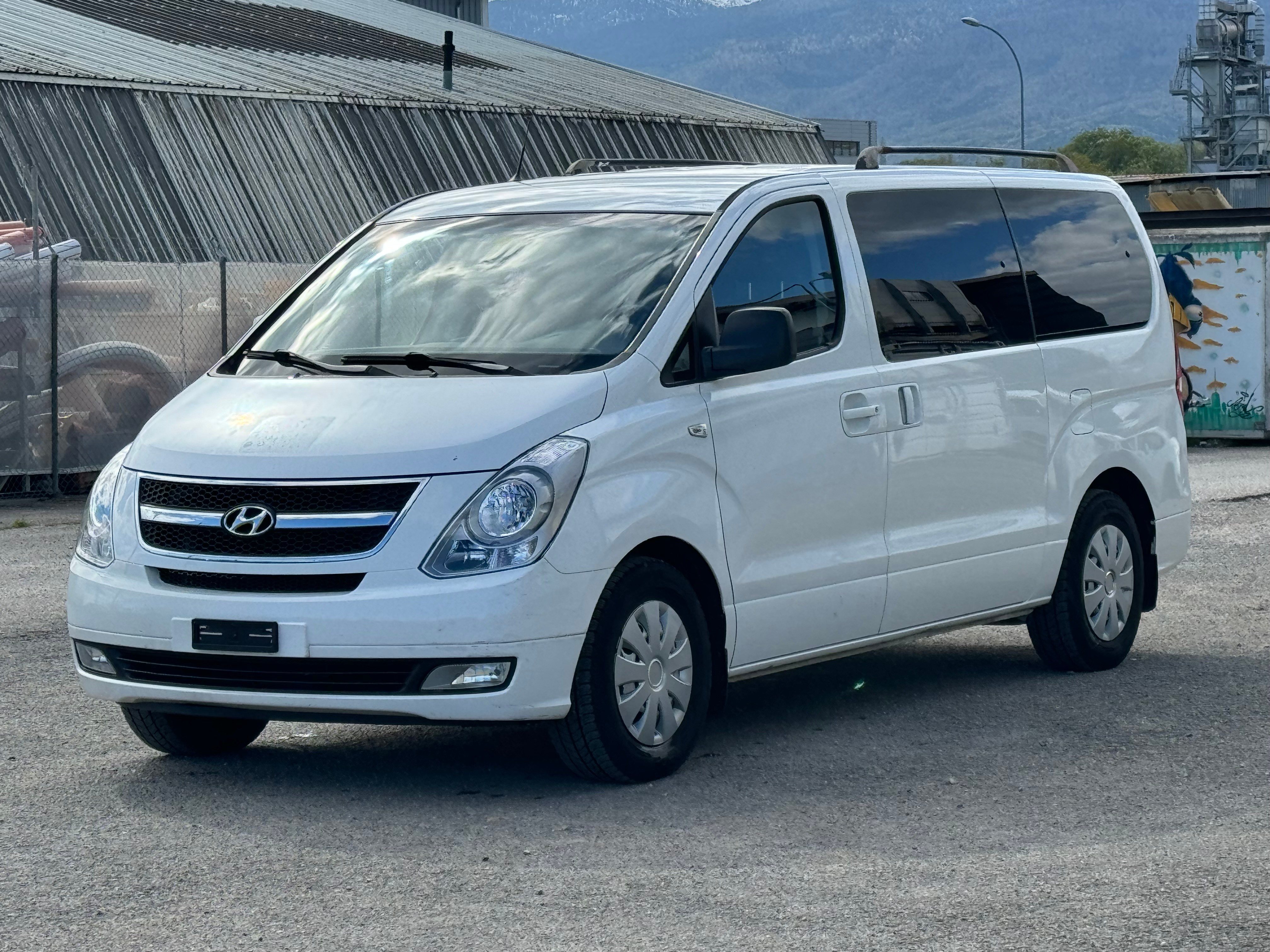 HYUNDAI H-1 People 2.5 CRDi