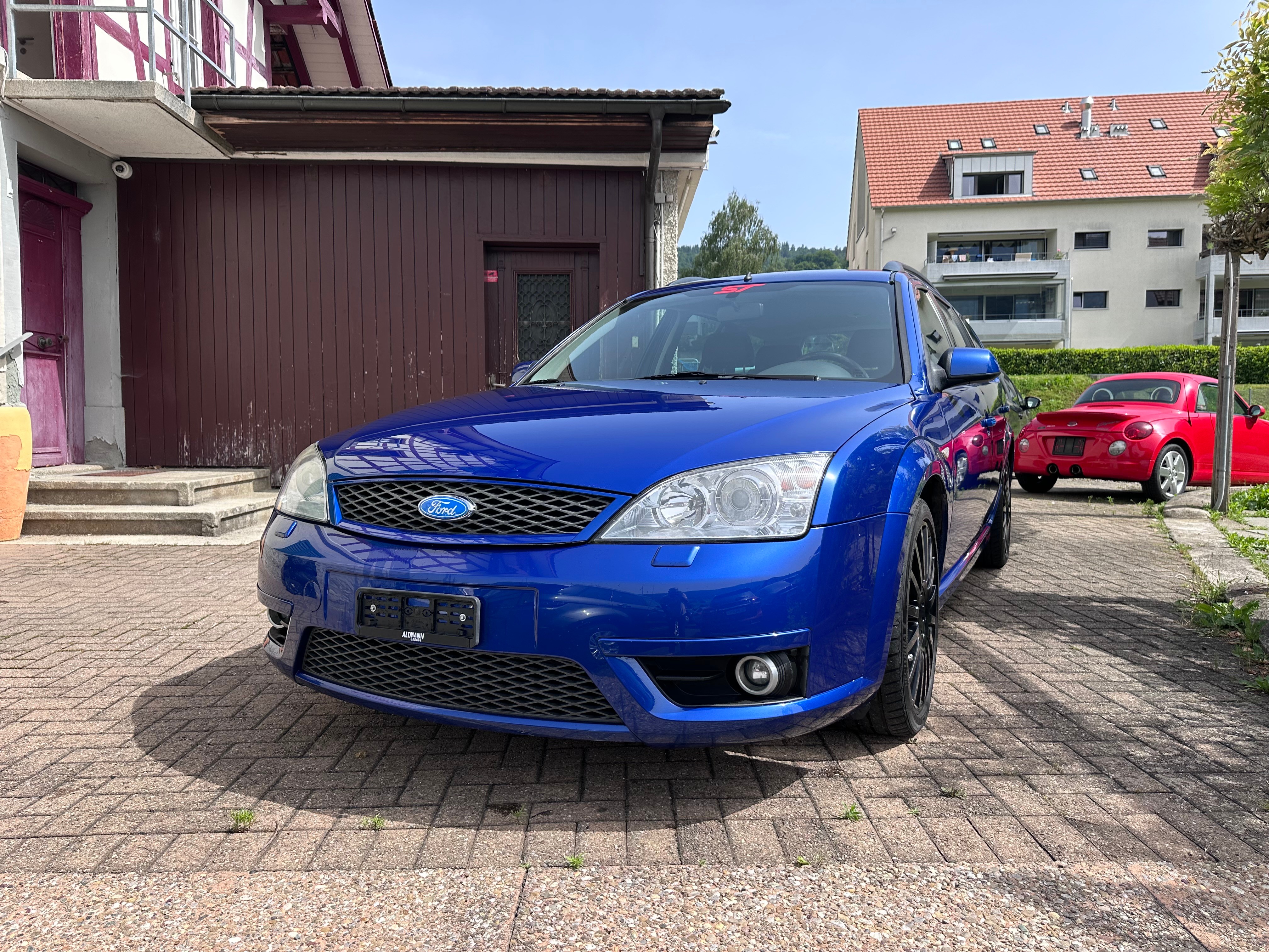 FORD Mondeo 3.0i V6 ST220