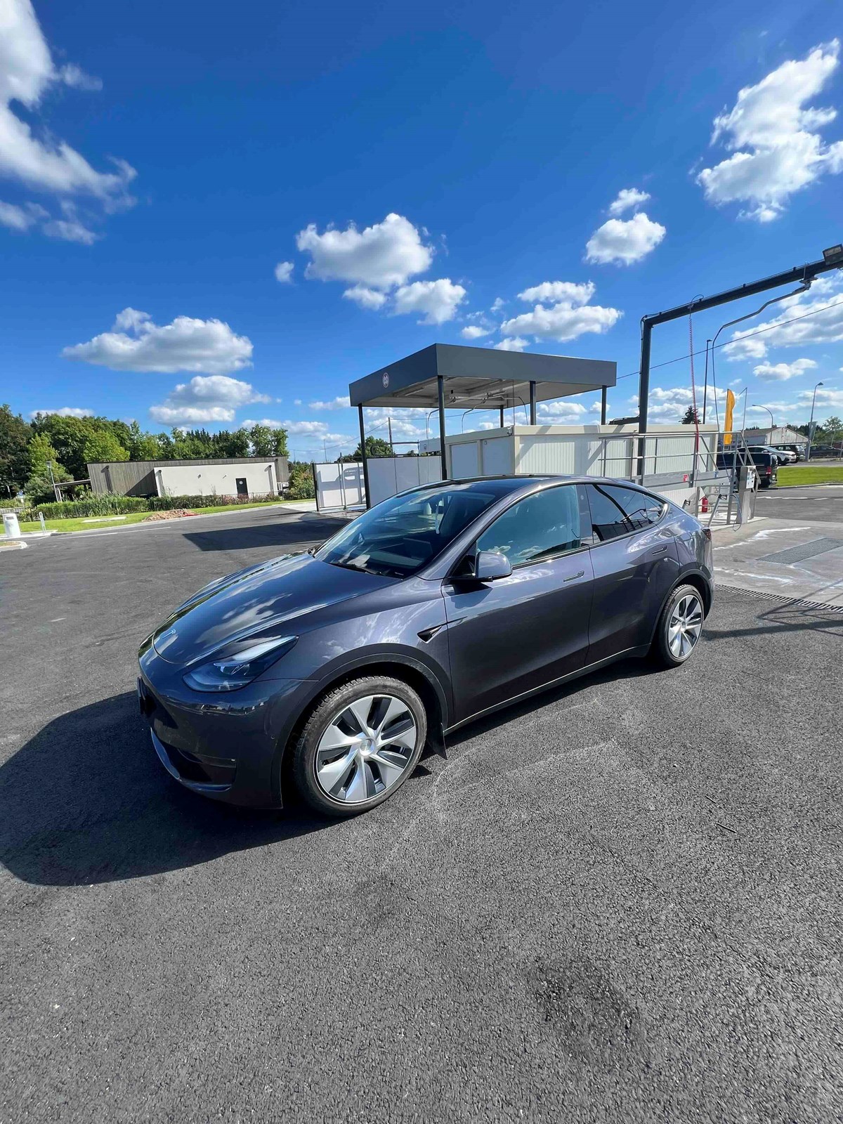 TESLA Model Y Long Range