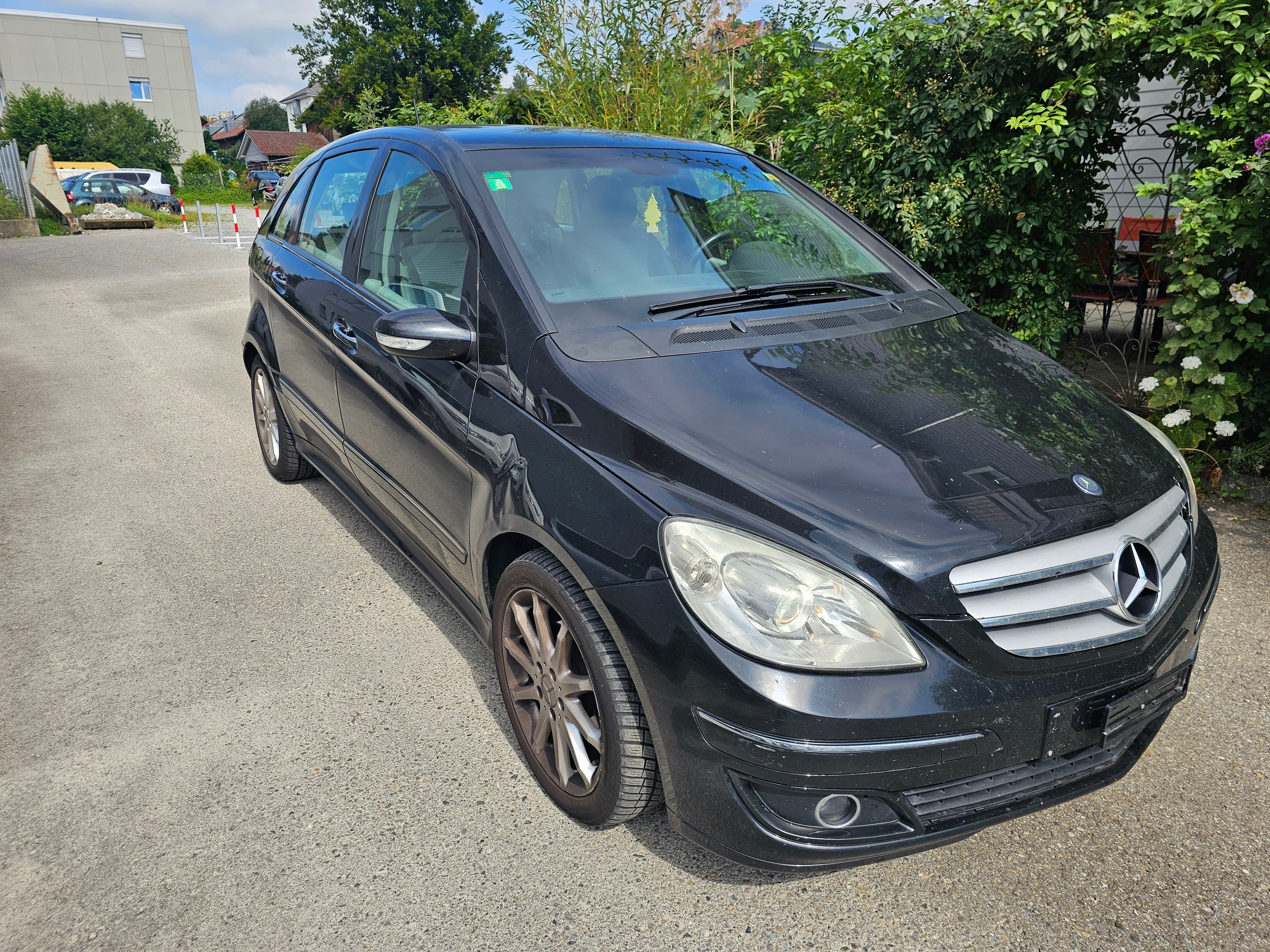 MERCEDES-BENZ B 200 CDI