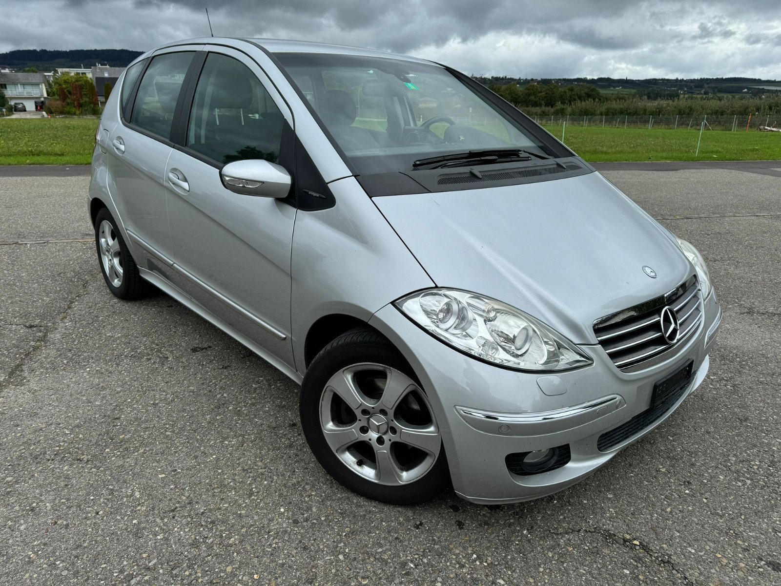 MERCEDES-BENZ A 200 Avantgarde