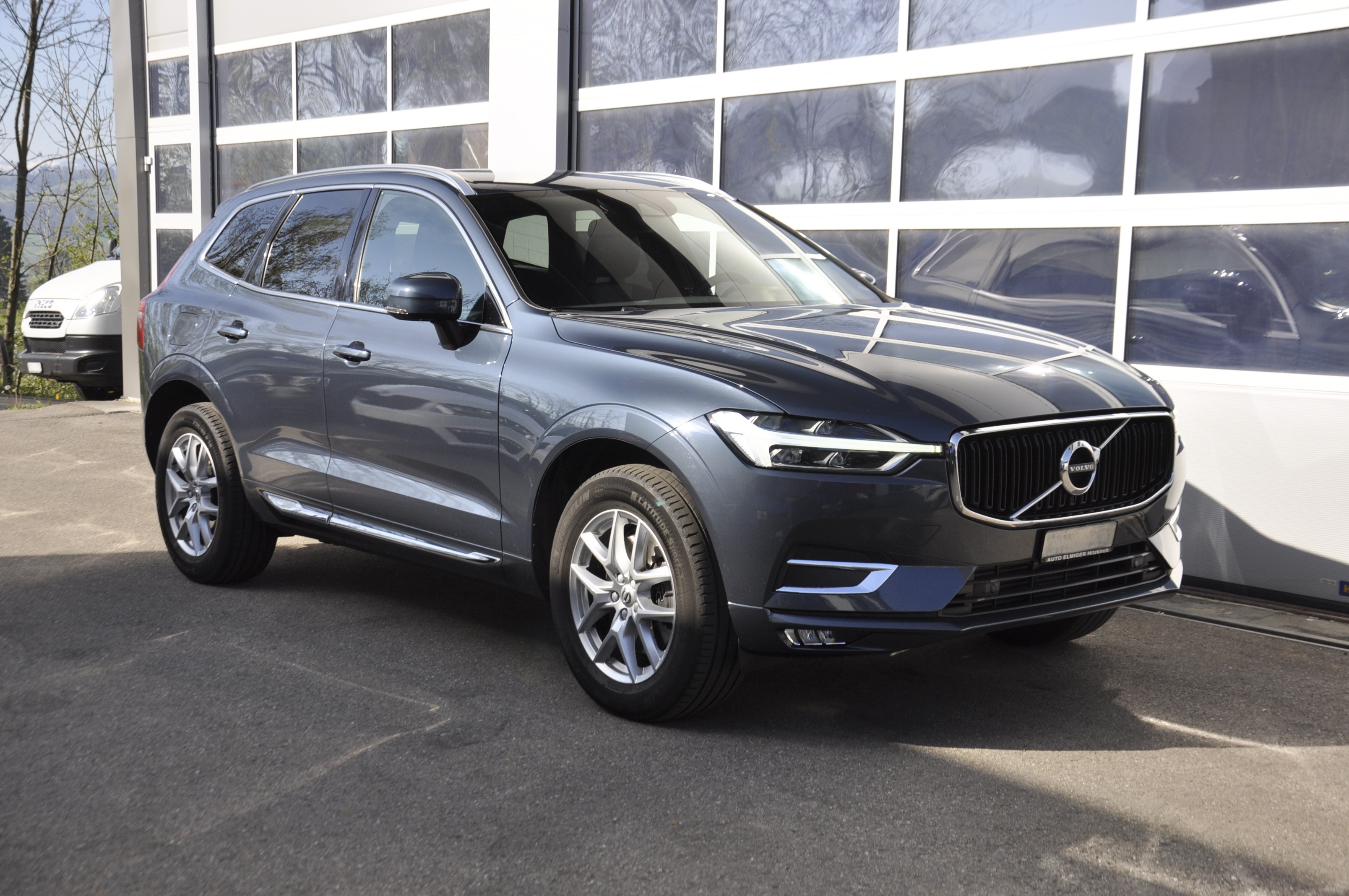 VOLVO XC60 T6 AWD Momentum Geartronic