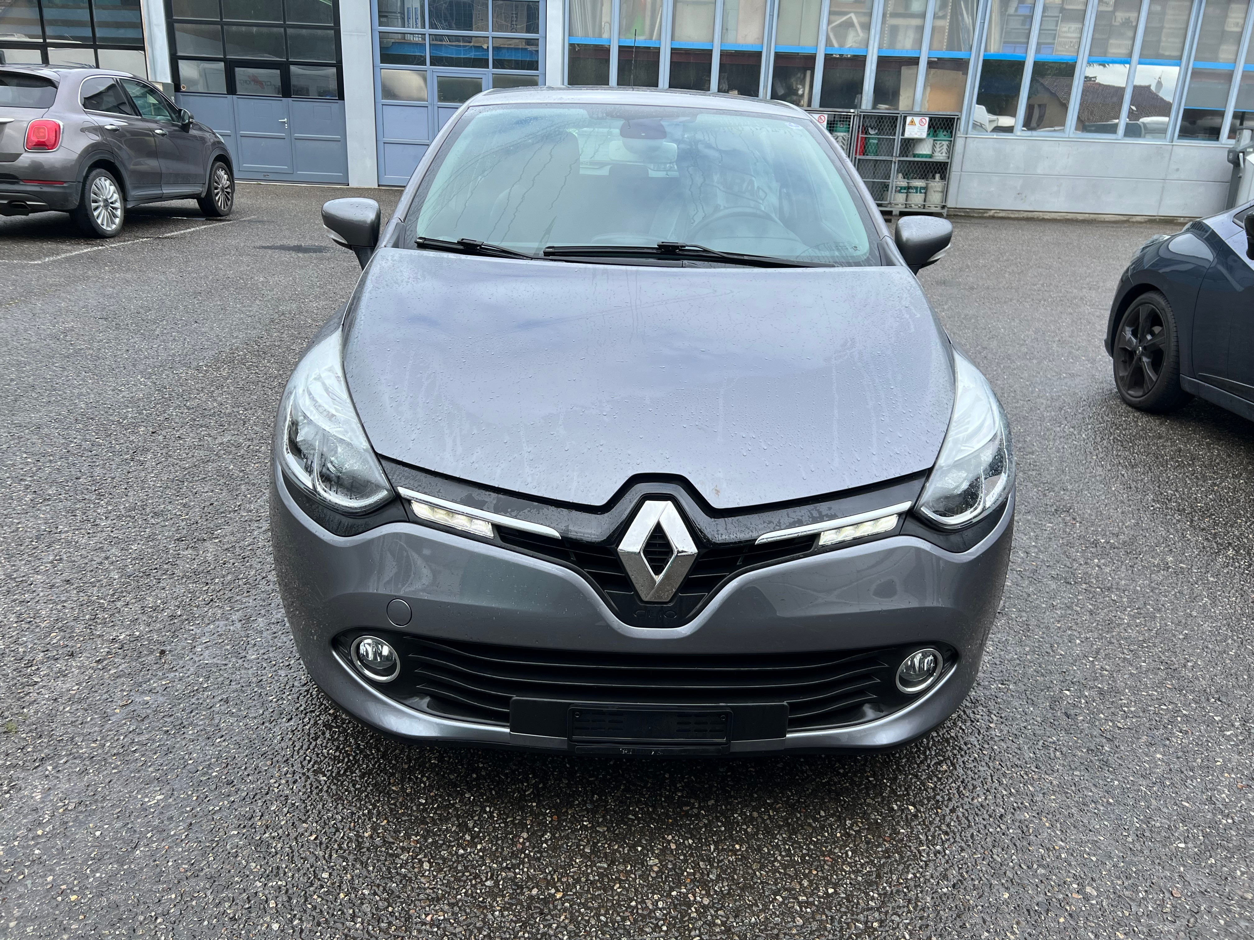 RENAULT Clio 0.9 12V Expression