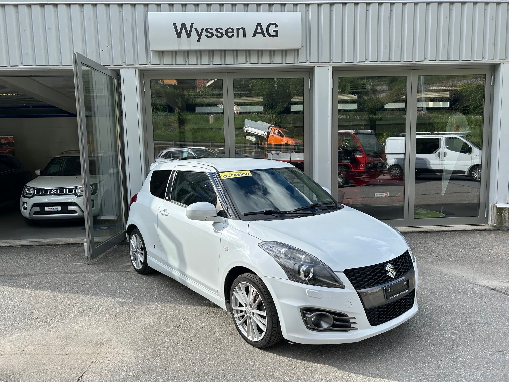 SUZUKI Swift 1.6i 16V Sport Sergio Cellano