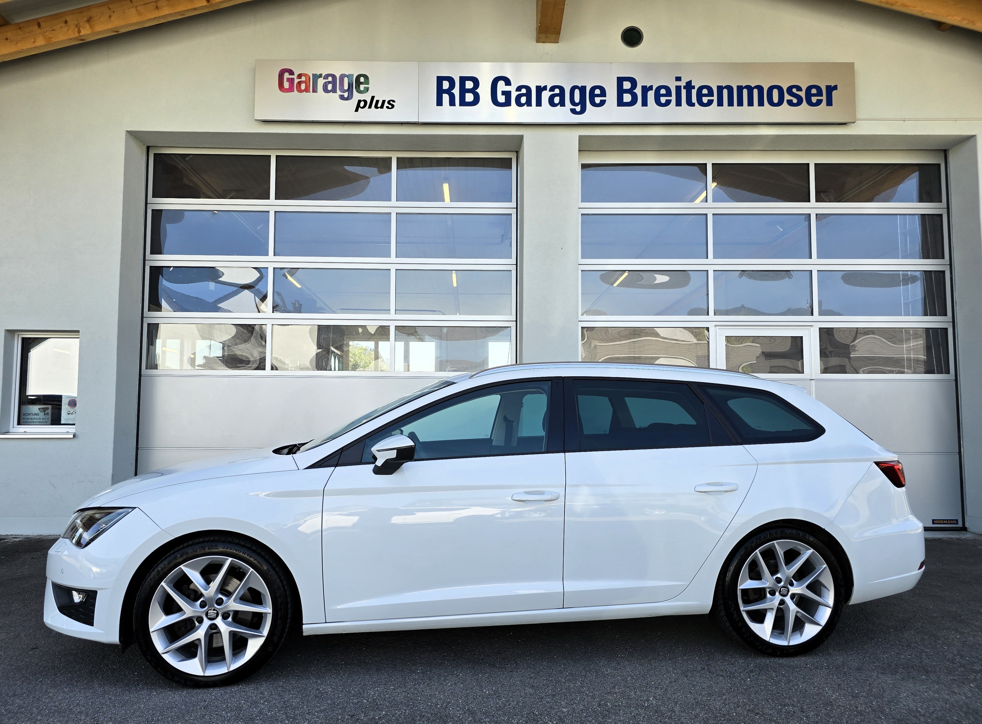 SEAT Leon ST 2.0 TDI FR