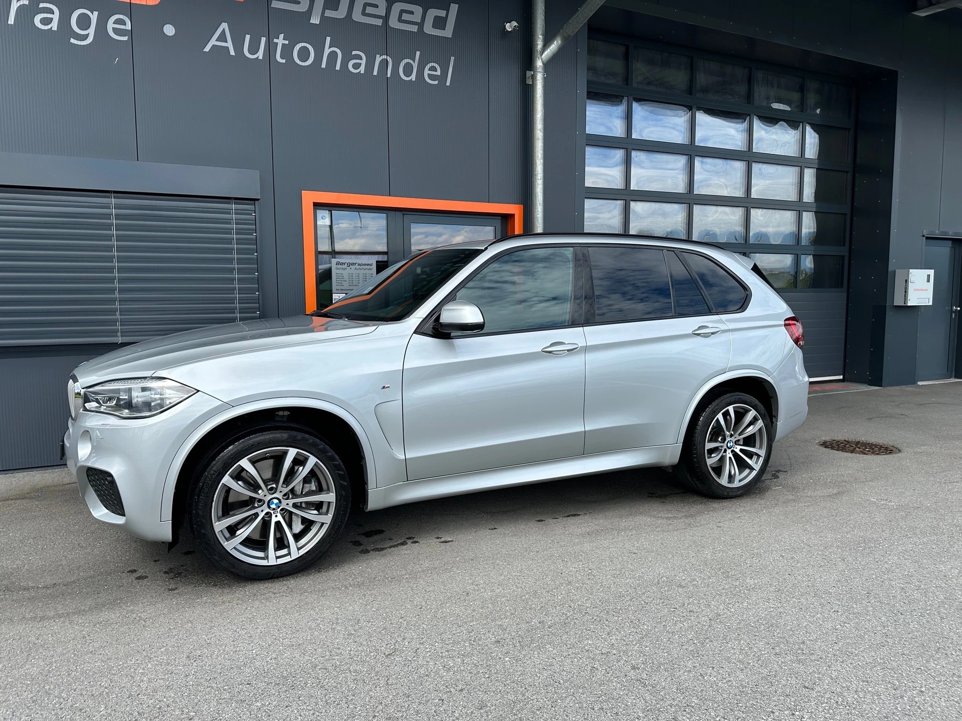 BMW X5 xDrive 50i Steptronic