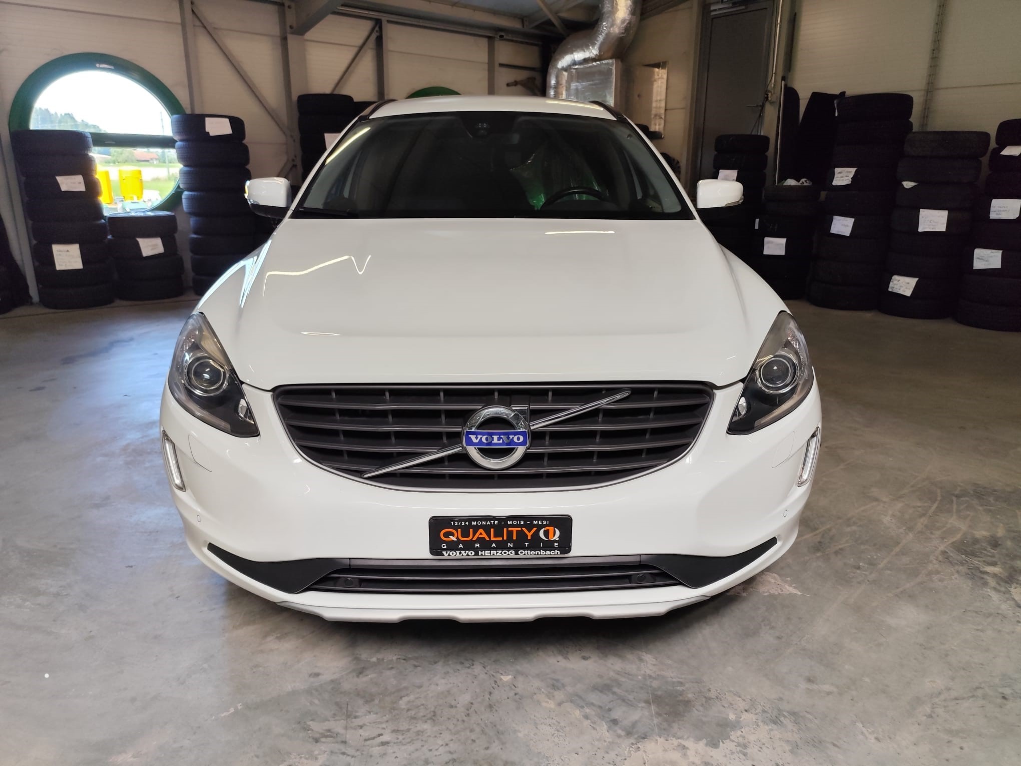 VOLVO XC60 D5 AWD Kinetic Geartronic