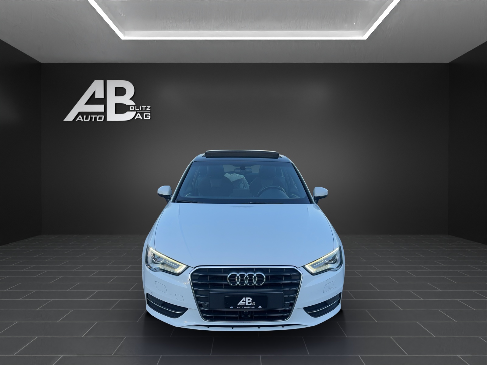 AUDI A3 1.8 TFSI Ambition S-tronic