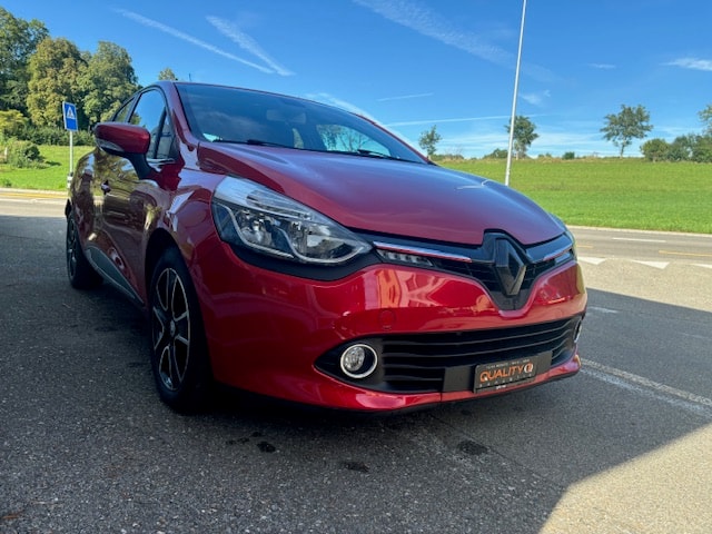 RENAULT Clio 1.2 16V T Dynamique EDC