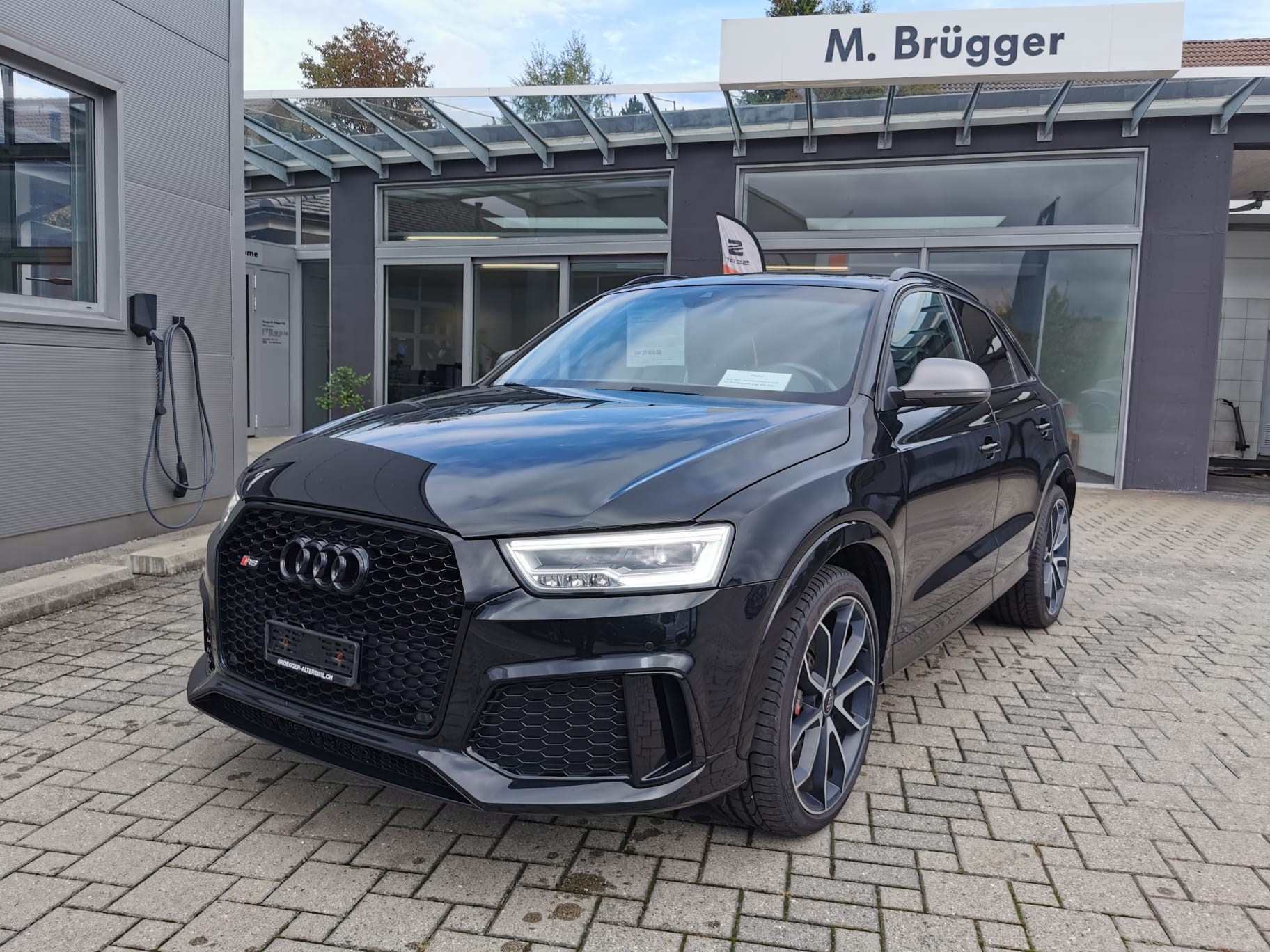 AUDI RS Q3 2.5 TFSI performance quattro S-tronic